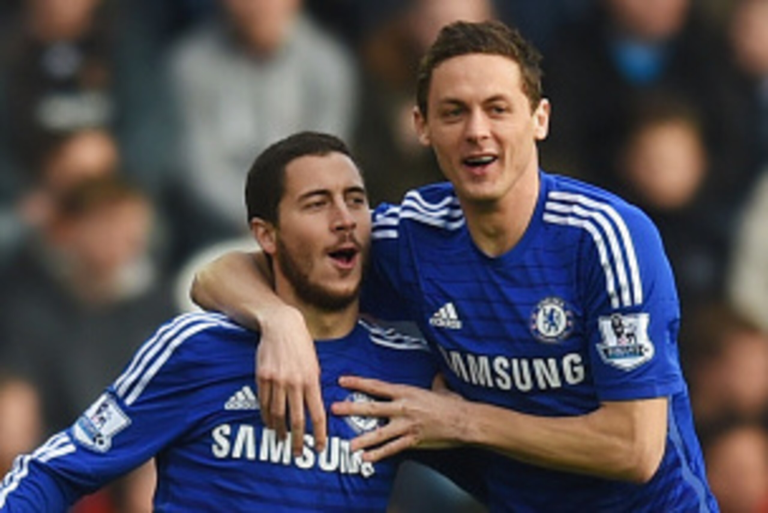HULL, ENGLAND - MARCH 22:  Eden Hazard of Chelsea (10) celebrates with Nemanja Matic (21) as he scores their first goal during the Barclays Premier League match between Hull City and Chelsea at KC Stadium on March 22, 2015 in Hull, England.  (Photo by Mic