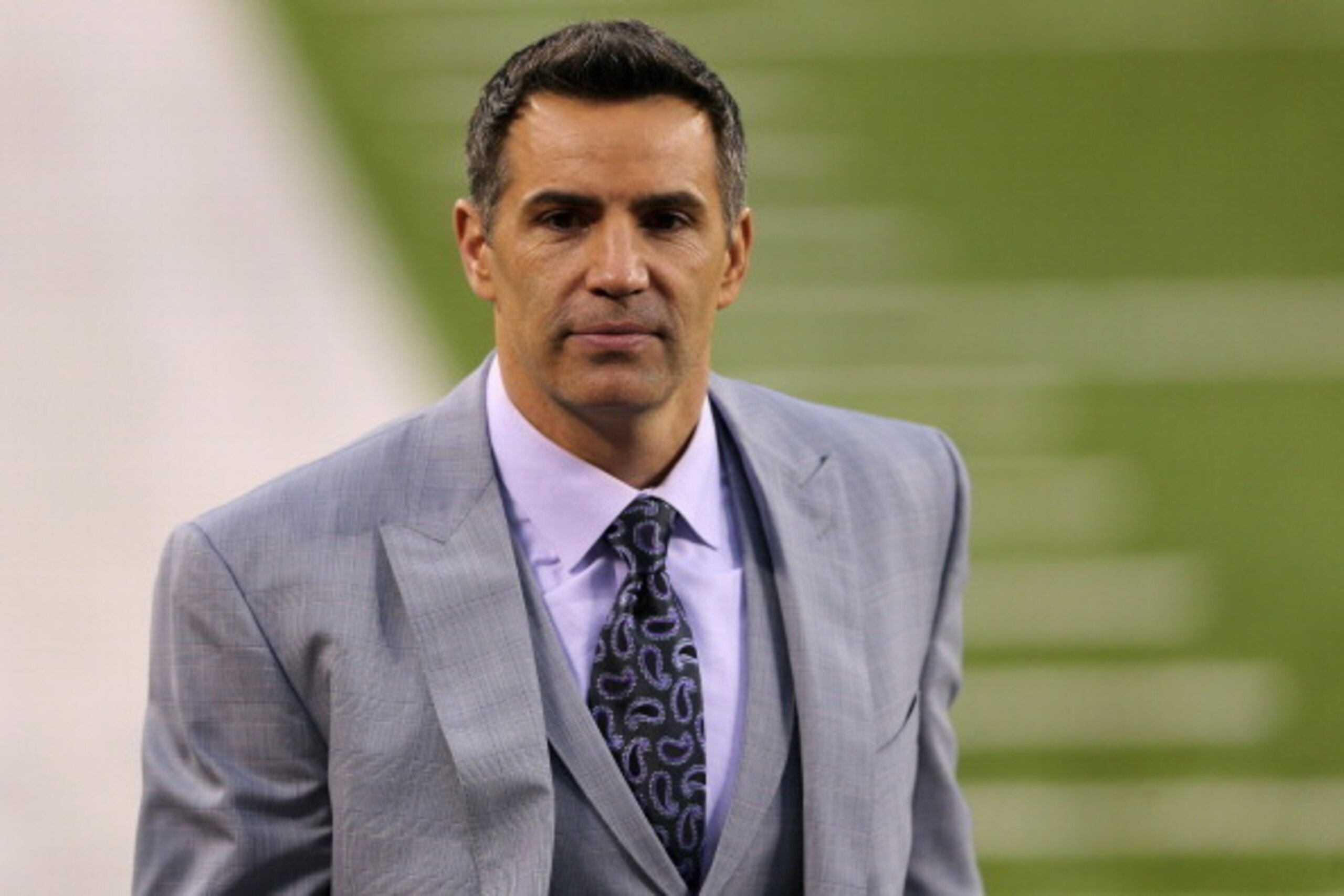 EAST RUTHERFORD, NJ - FEBRUARY 02:  Football commentator Kurt Warner is shown prior to Super Bowl XLVIII between the Denver Broncos and the Seattle Seahawks at MetLife Stadium on February 2, 2014 in East Rutherford, New Jersey.  (Photo by Christian Peters