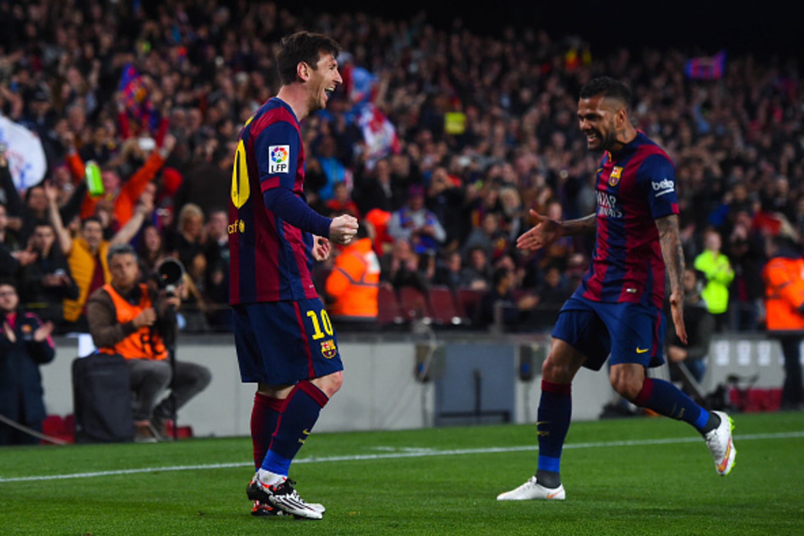 BARCELONA, SPAIN - APRIL 08:  Lionel Messi of FC Barcelona celebrates after scoring the opening goal during the La Liga match between FC Barcelona and UD Almeria at Camp Nou on April 8, 2015 in Barcelona, Spain.  (Photo by David Ramos/Getty Images)