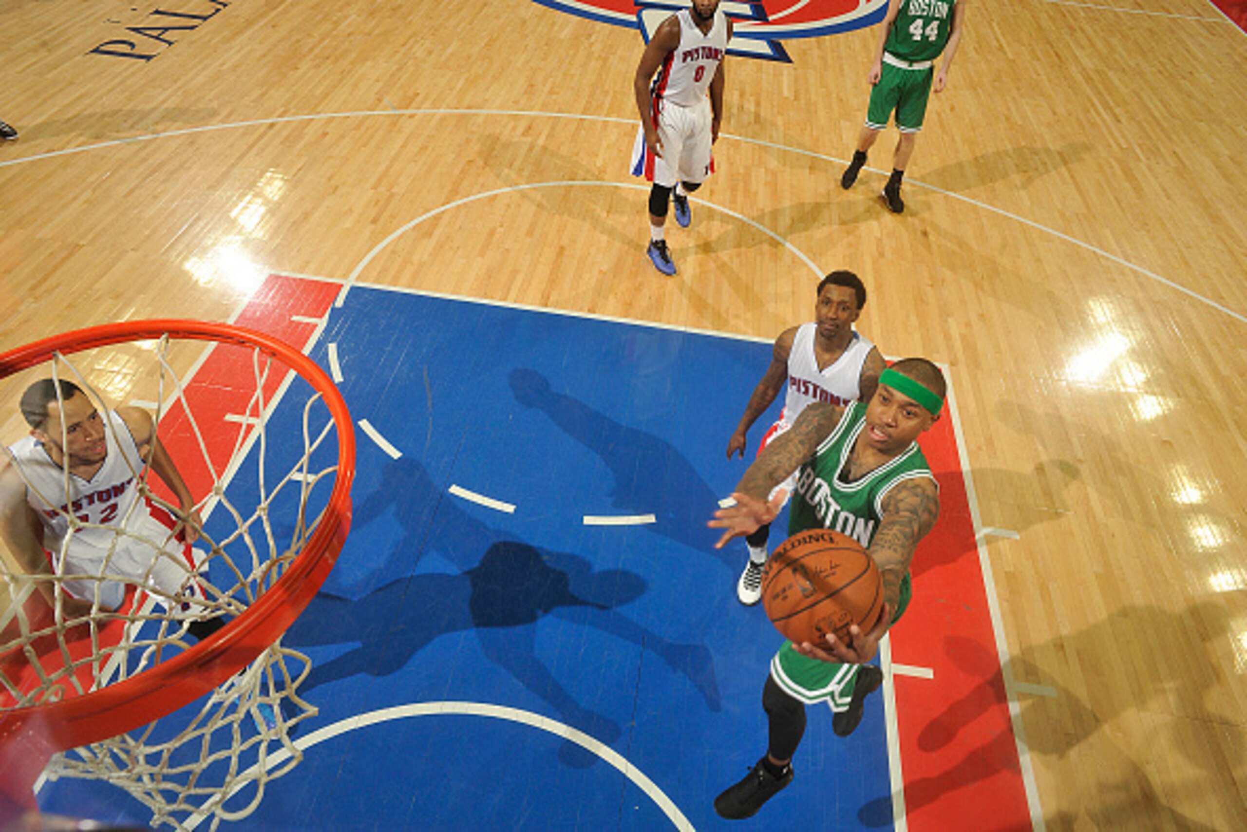 AUBURN HILLS, MI - APRIL 8:  Isaiah Thomas #4 of the Boston Celtics shoots the ball against the Detroit Pistons on April 8, 2015 at The Palace of Auburn Hills in Auburn Hills, Michigan. NOTE TO USER: User expressly acknowledges and agrees that, by downloa