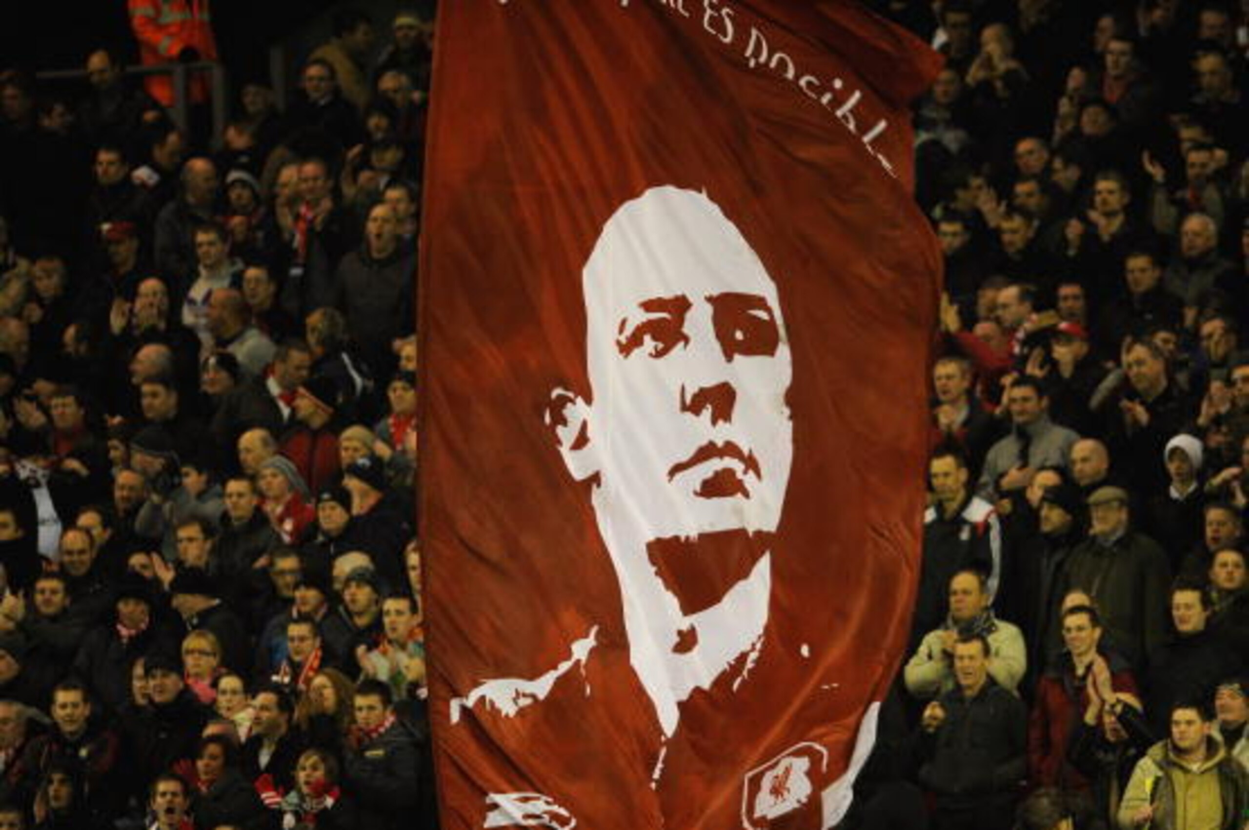 LIVERPOOL, ENGLAND - JANUARY 20:  Liverpool fans shows their support for Liverpool Manager Rafael Benitez during the Barclays Premier League match between Liverpool and Tottenham Hotspur at Anfield on January 20, 2010 in Liverpool, England.  (Photo by Mic