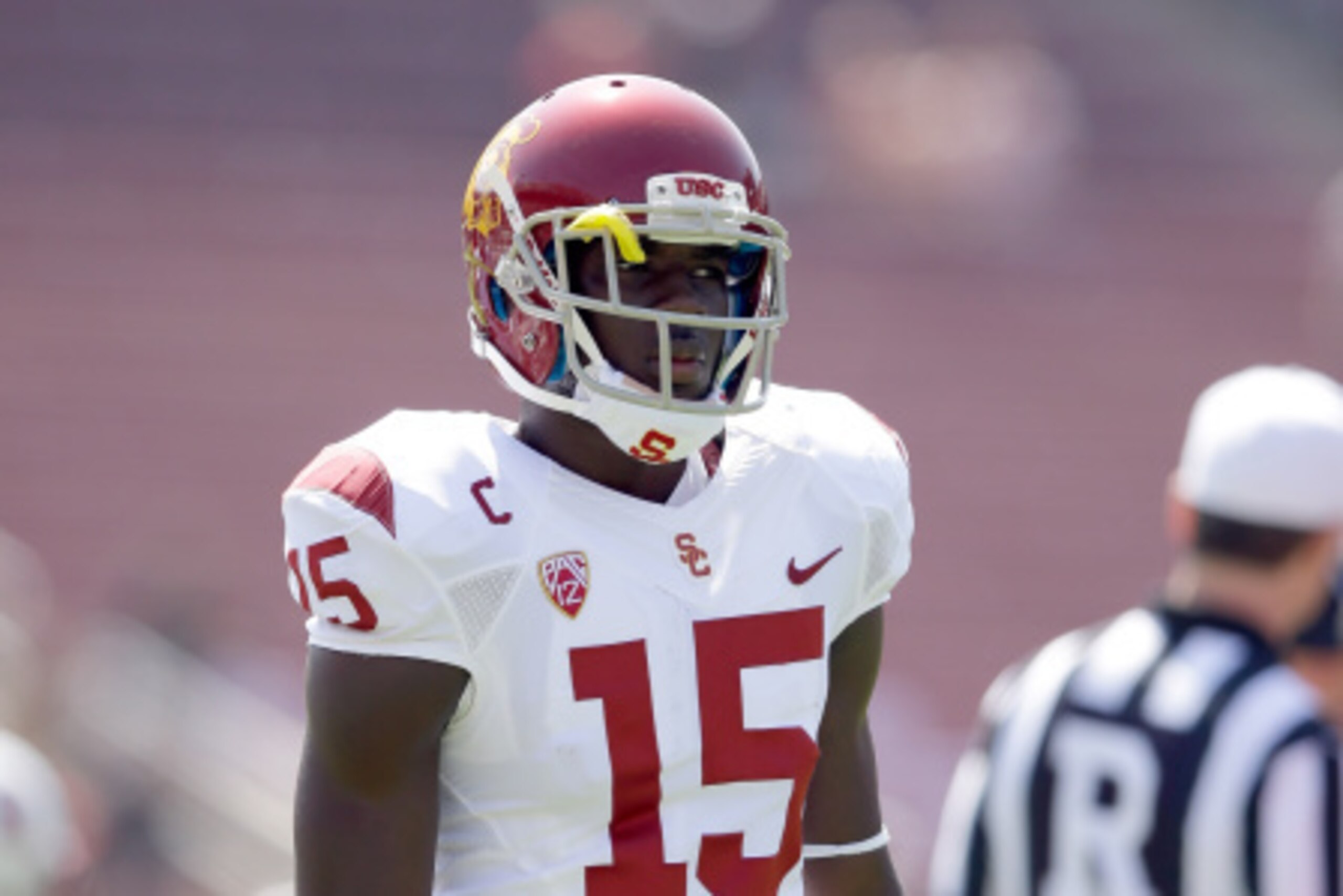 PALO ALTO, CA - SEPTEMBER 06: Nelson Agholor #15 of the USC Trojans warms up before their game against the Stanford Cardinal at Stanford Stadium on September 6, 2014 in Palo Alto, California. (Photo by Ezra Shaw/Getty Images) PALO ALTO, CA - SEPTEMBER 06: Nelson Agholor #15 of the USC Trojans warms up before their game against the Stanford Cardinal at Stanford Stadium on September 6, 2014 in Palo Alto, California. (Photo by Ezra Shaw/Getty Images)