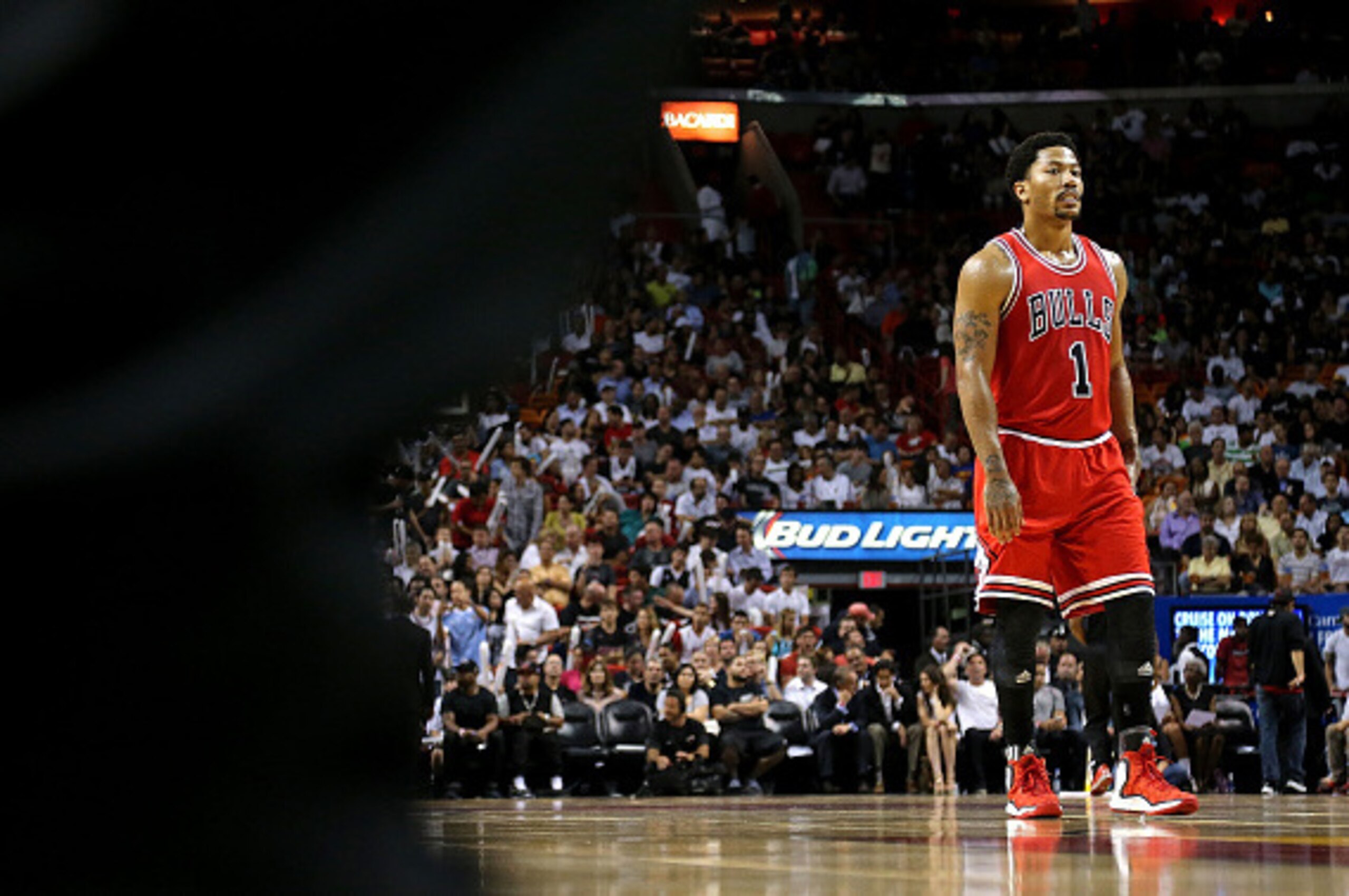 MIAMI, FL - APRIL 09:  Derrick Rose #1 of the Chicago Bulls looks on during a game against the Miami Heat at American Airlines Arena on April 9, 2015 in Miami, Florida. NOTE TO USER: User expressly acknowledges and agrees that, by downloading and/or using