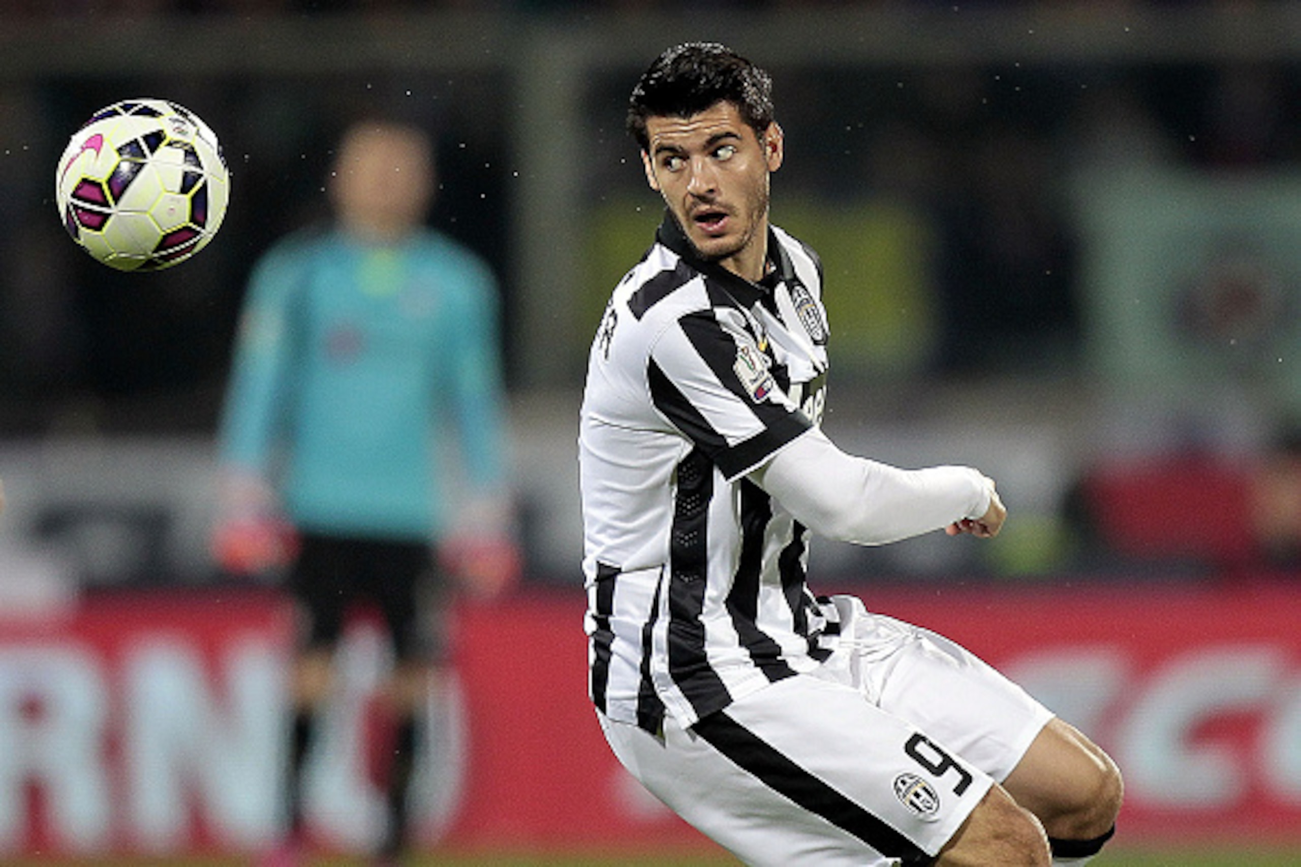 FLORENCE, ITALY - APRIL 07: Alvaro Morata of Juventus FC in action during the TIM cup match between ACF Fiorentina and Juventus FC at Artemio Franchi on April 7, 2015 in Florence, Italy. (Photo by Gabriele Maltinti/Getty Images) FLORENCE, ITALY - APRIL 07: Alvaro Morata of Juventus FC in action during the TIM cup match between ACF Fiorentina and Juventus FC at Artemio Franchi on April 7, 2015 in Florence, Italy. (Photo by Gabriele Maltinti/Getty Images)