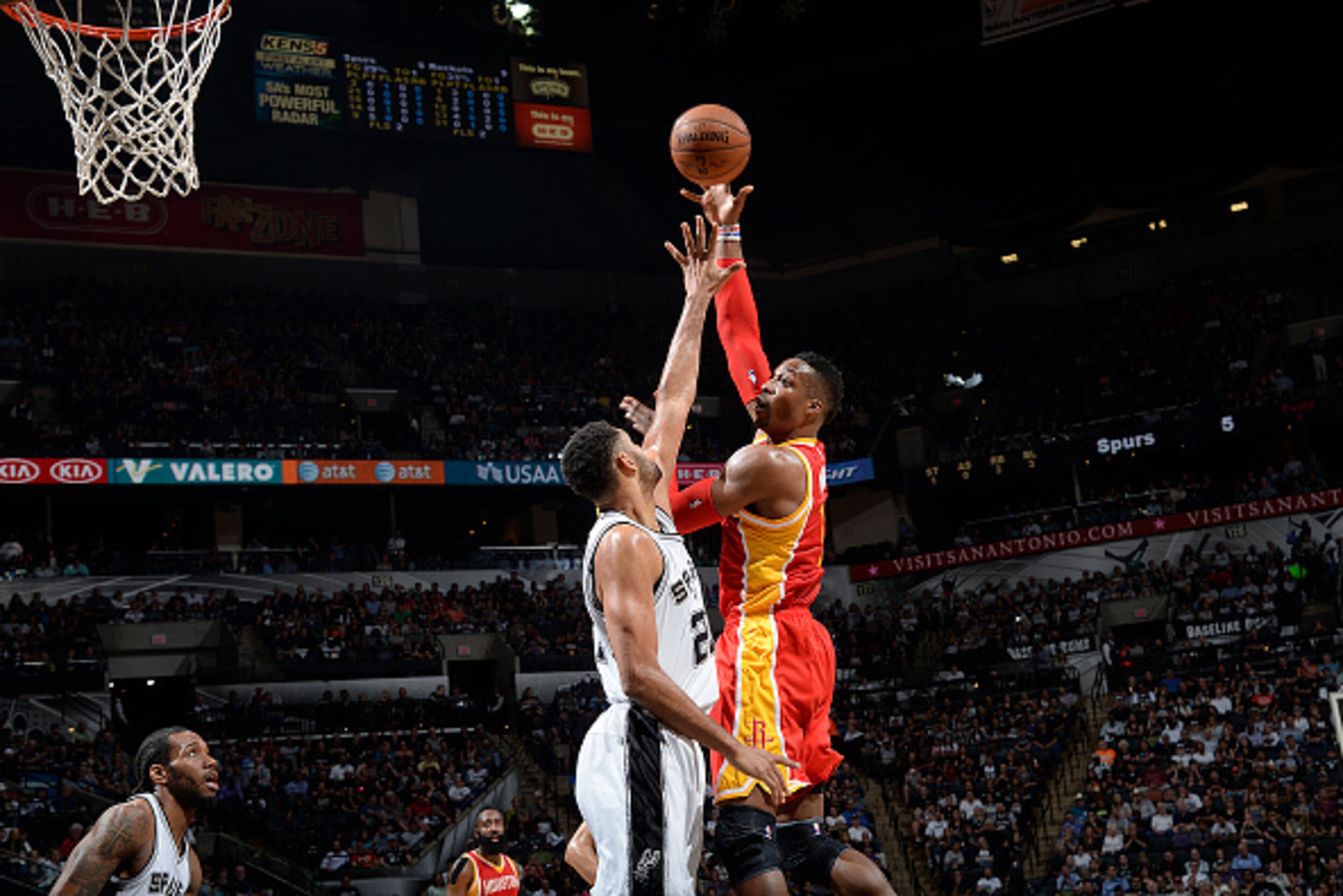 SAN ANTONIO, TX - APRIL 8:  Dwight Howard #12 of the Houston Rockets shoots the ball against the San Antonio Spurs on April 8, 2015 at the AT&T Center in San Antonio, Texas. NOTE TO USER: User expressly acknowledges and agrees that, by downloading and or 