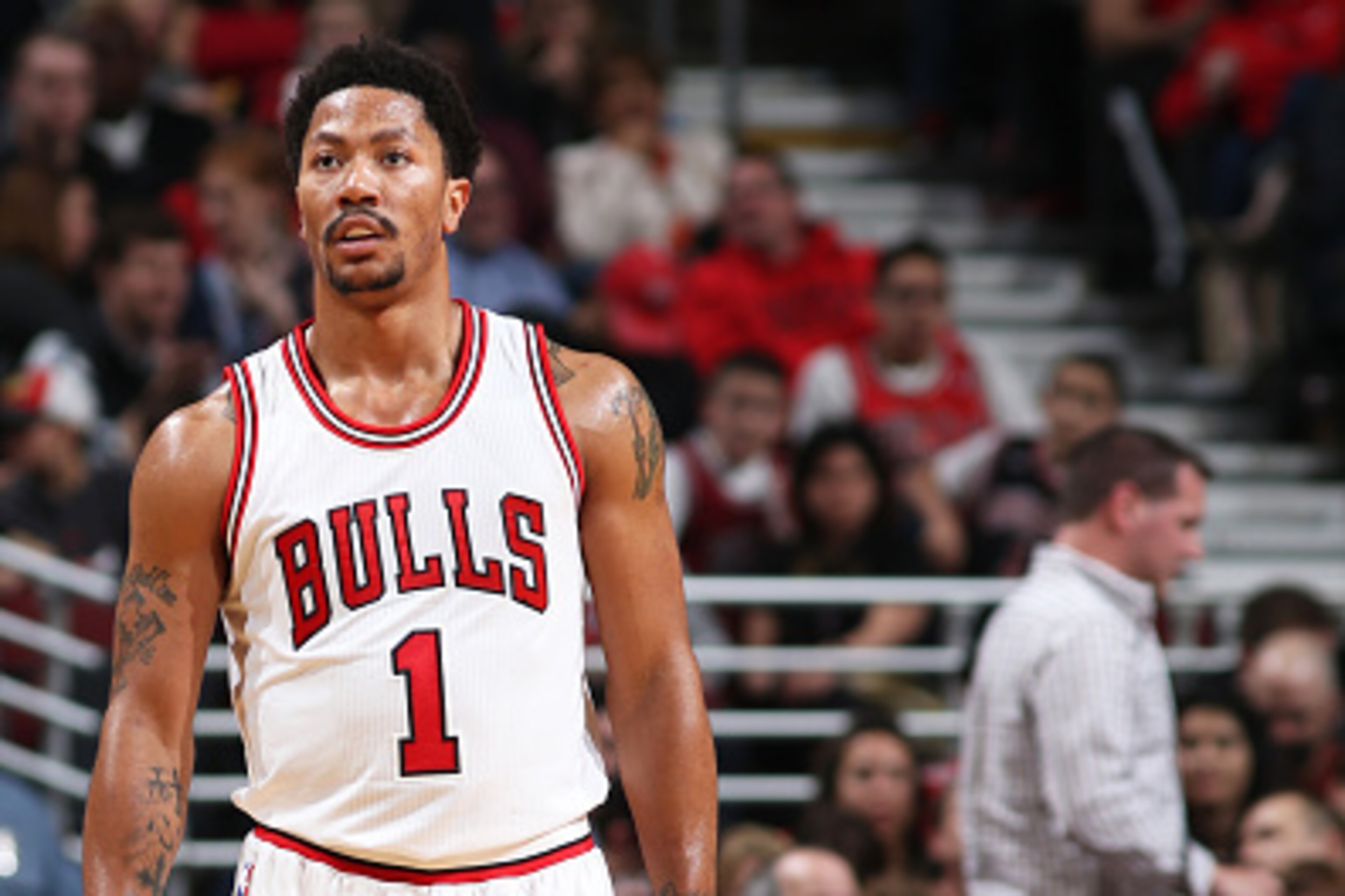 CHICAGO, IL - APRIL 11: Derrick Rose #1 of the Chicago Bulls during the game against the Philadelphia 76ers on April 11, 2015 at the United Center in Chicago, Illinois. NOTE TO USER: User expressly acknowledges and agrees that, by downloading and or using