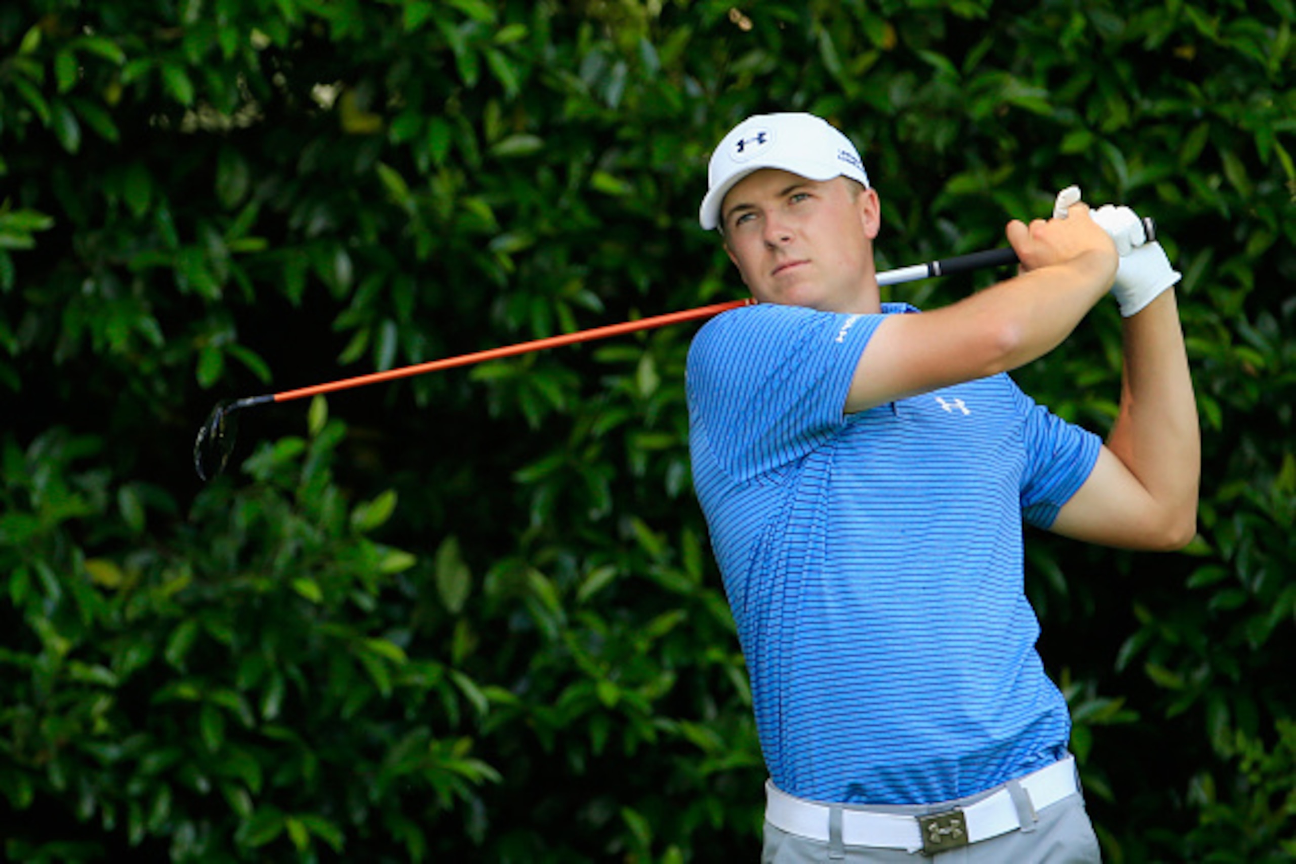 AUGUSTA, GA - APRIL 11:  Jordan Spieth of the United States watches his tee shot on the fifth hole during the third round of the 2015 Masters Tournament at Augusta National Golf Club on April 11, 2015 in Augusta, Georgia.  (Photo by Jamie Squire/Getty Ima