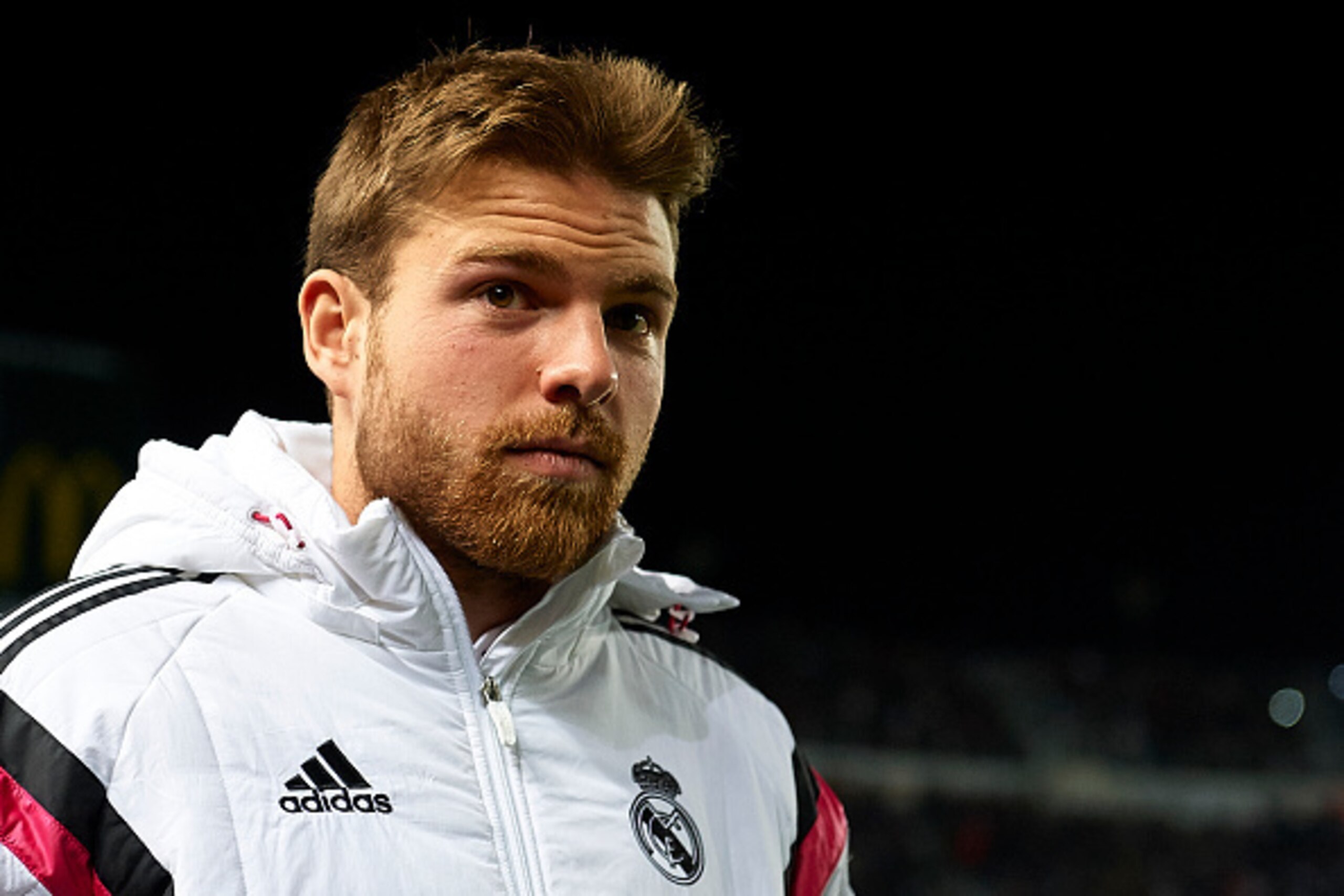 ELCHE, SPAIN - FEBRUARY 22: Asier Illarramendi of Real Madrid looks on before the La Liga match between Elche FC and Real Madrid at Estadio Manuel Martinez Valero on February 22, 2015 in Elche, Spain. (Photo by Manuel Queimadelos Alonso/Getty Images) ELCHE, SPAIN - FEBRUARY 22: Asier Illarramendi of Real Madrid looks on before the La Liga match between Elche FC and Real Madrid at Estadio Manuel Martinez Valero on February 22, 2015 in Elche, Spain. (Photo by Manuel Queimadelos Alonso/Getty Images)