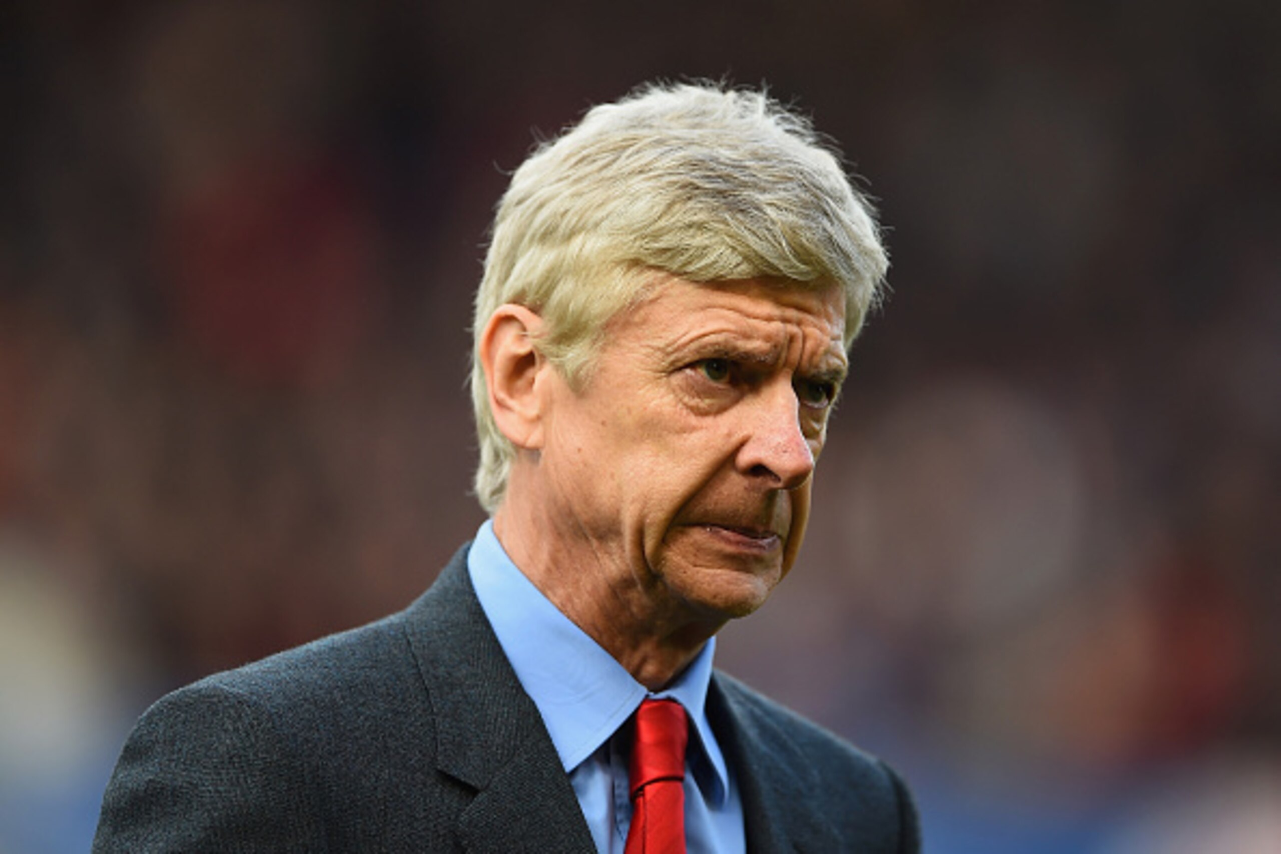 BURNLEY, ENGLAND - APRIL 11: Arsene Wenger, manager of Arsenal looks on during the Barclays Premier League match between Burnley and Arsenal at Turf Moor on April 11, 2015 in Burnley, England. (Photo by Laurence Griffiths/Getty Images) BURNLEY, ENGLAND - APRIL 11: Arsene Wenger, manager of Arsenal looks on during the Barclays Premier League match between Burnley and Arsenal at Turf Moor on April 11, 2015 in Burnley, England. (Photo by Laurence Griffiths/Getty Images)