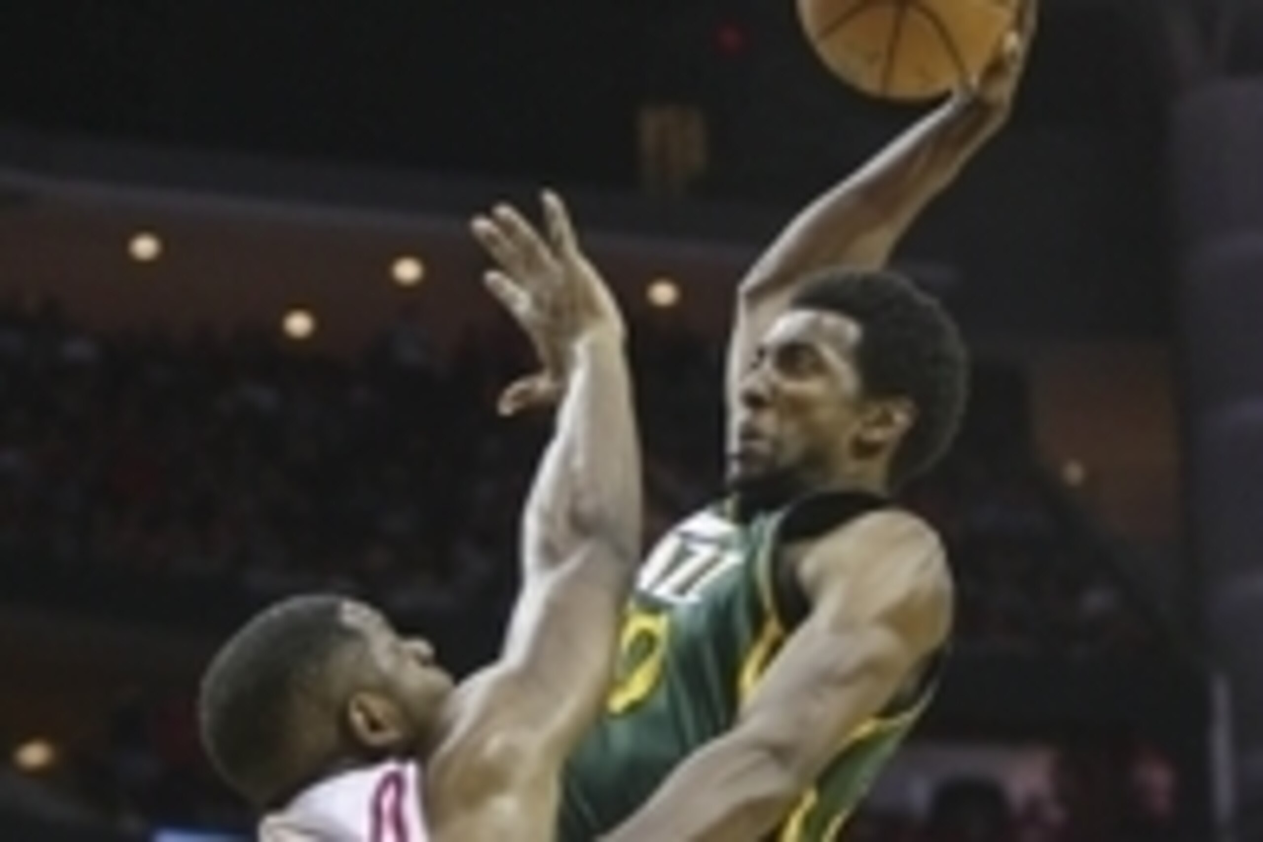 Apr 15, 2015; Houston, TX, USA; Utah Jazz forward Jeremy Evans (40) attempts to dunk the ball over Houston Rockets forward Terrence Jones (6) during the second quarter at Toyota Center. Mandatory Credit: Troy Taormina-USA TODAY Sports
