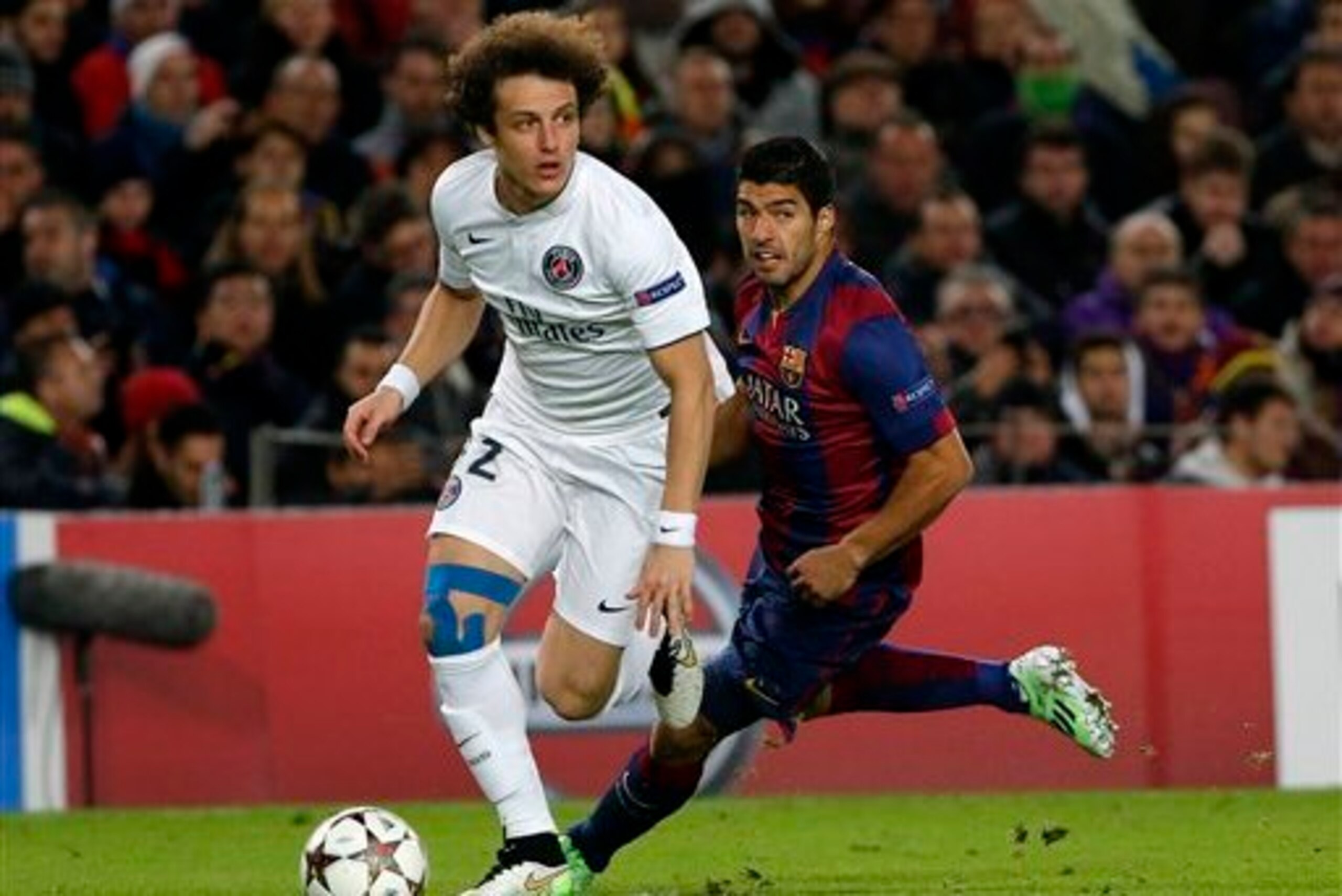 Suarez is enjoying his battles with David Luiz.