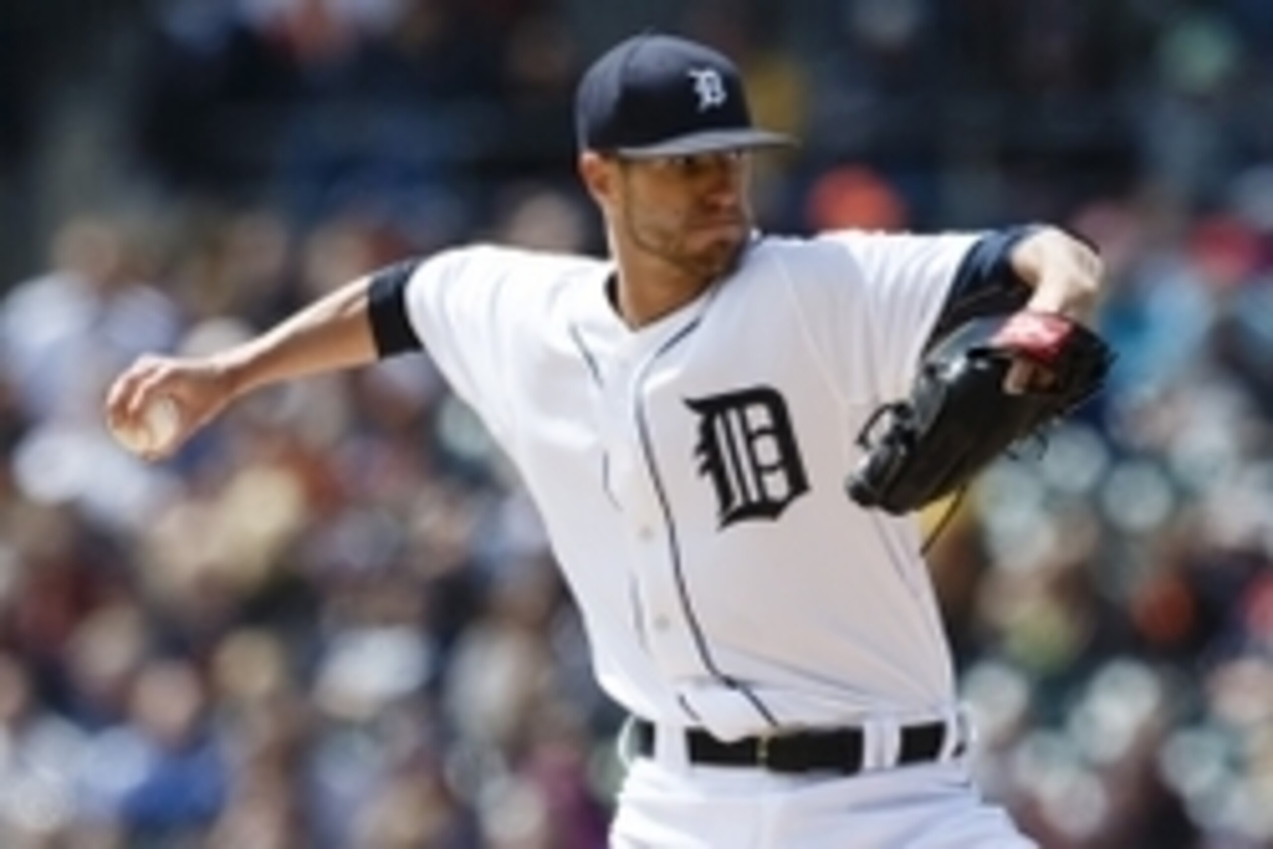 Apr 19, 2015; Detroit, MI, USA; Detroit Tigers starting pitcher Shane Greene (61) pitches in the first inning against the Chicago White Sox at Comerica Park. Mandatory Credit: Rick Osentoski-USA TODAY Sports Apr 19, 2015; Detroit, MI, USA; Detroit Tigers starting pitcher Shane Greene (61) pitches in the first inning against the Chicago White Sox at Comerica Park. Mandatory Credit: Rick Osentoski-USA TODAY Sports