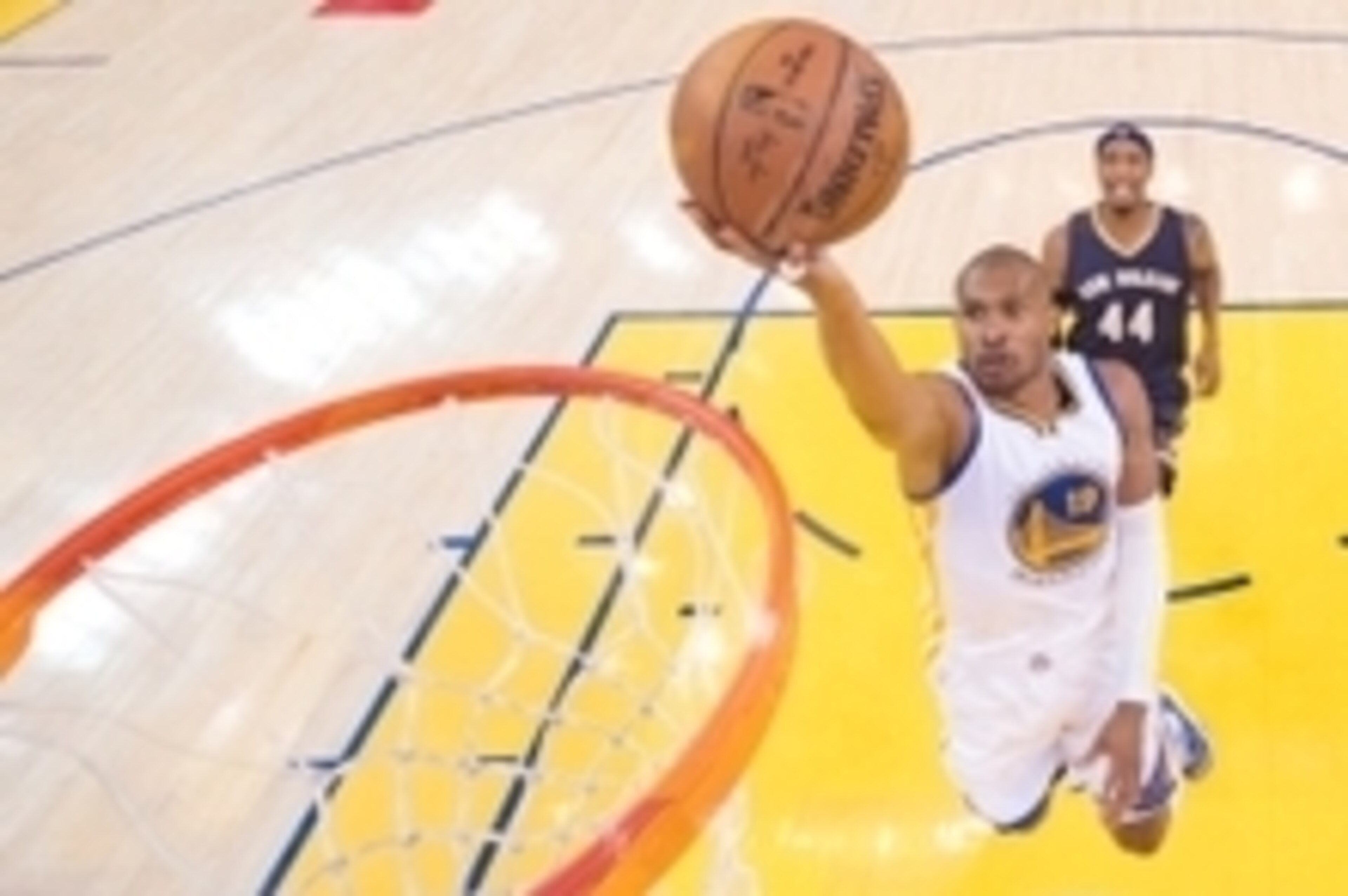 April 20, 2015; Oakland, CA, USA; Golden State Warriors guard Leandro Barbosa (19) shoots a layup against New Orleans Pelicans forward Dante Cunningham (44) during the first half in game two of the first round of the NBA Playoffs at Oracle Arena. The Warr