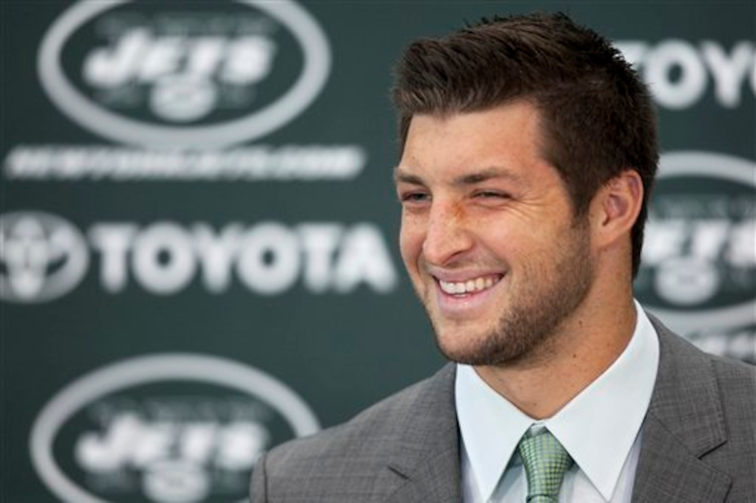 Regardless of circumstances, Tebow always maintains a lighthearted, upbeat composure.
