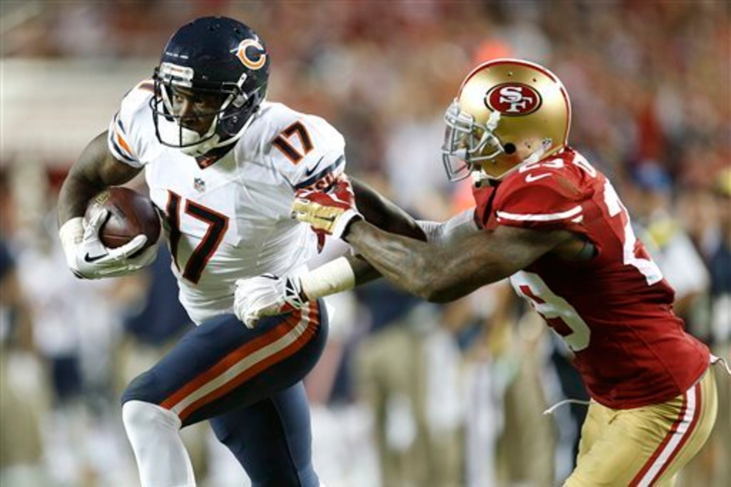 Instead of breaking tackles and scoring touchdowns for the 49ers, Alshon Jeffery (No. 17) has done so against them as a member of the Chicago Bears. Instead of breaking tackles and scoring touchdowns for the 49ers, Alshon Jeffery (No. 17) has done so against them as a member of the Chicago Bears.