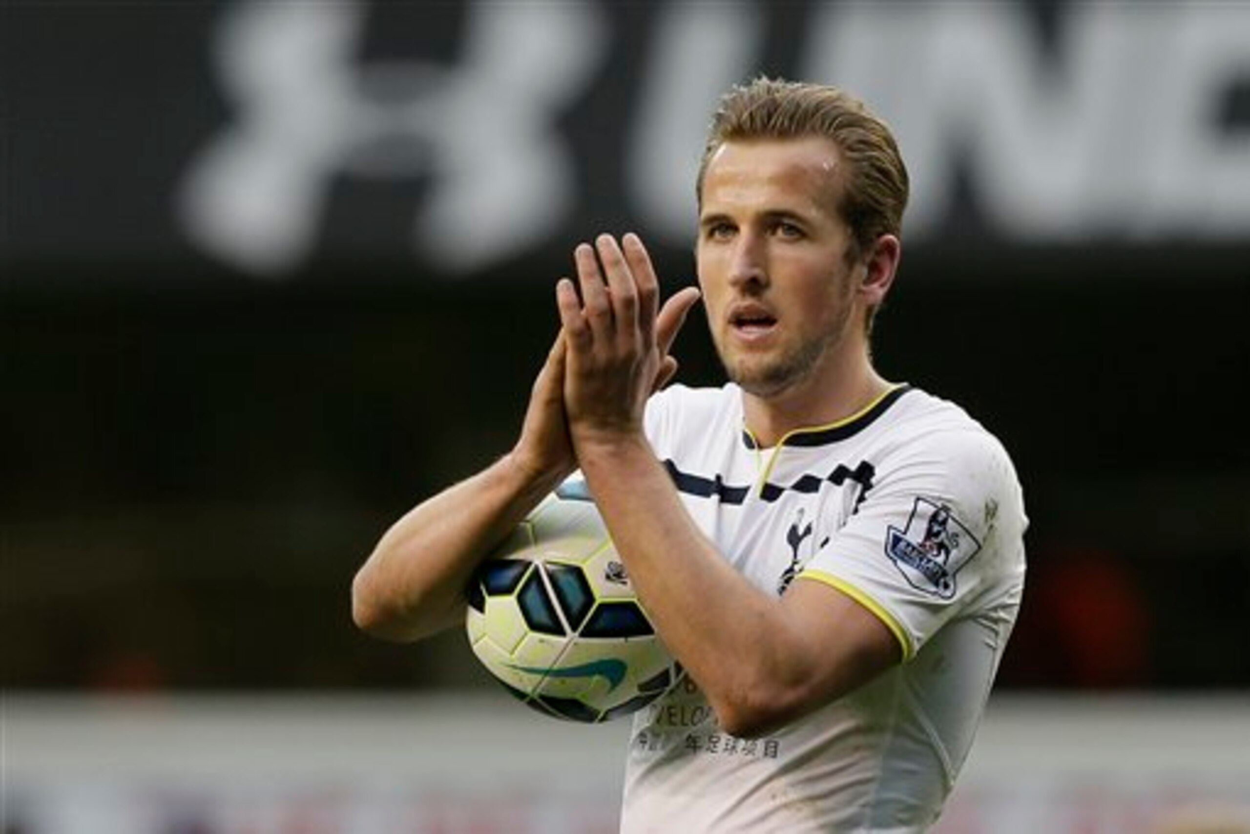 Harry Kane could do with some help in the Tottenham attack.
