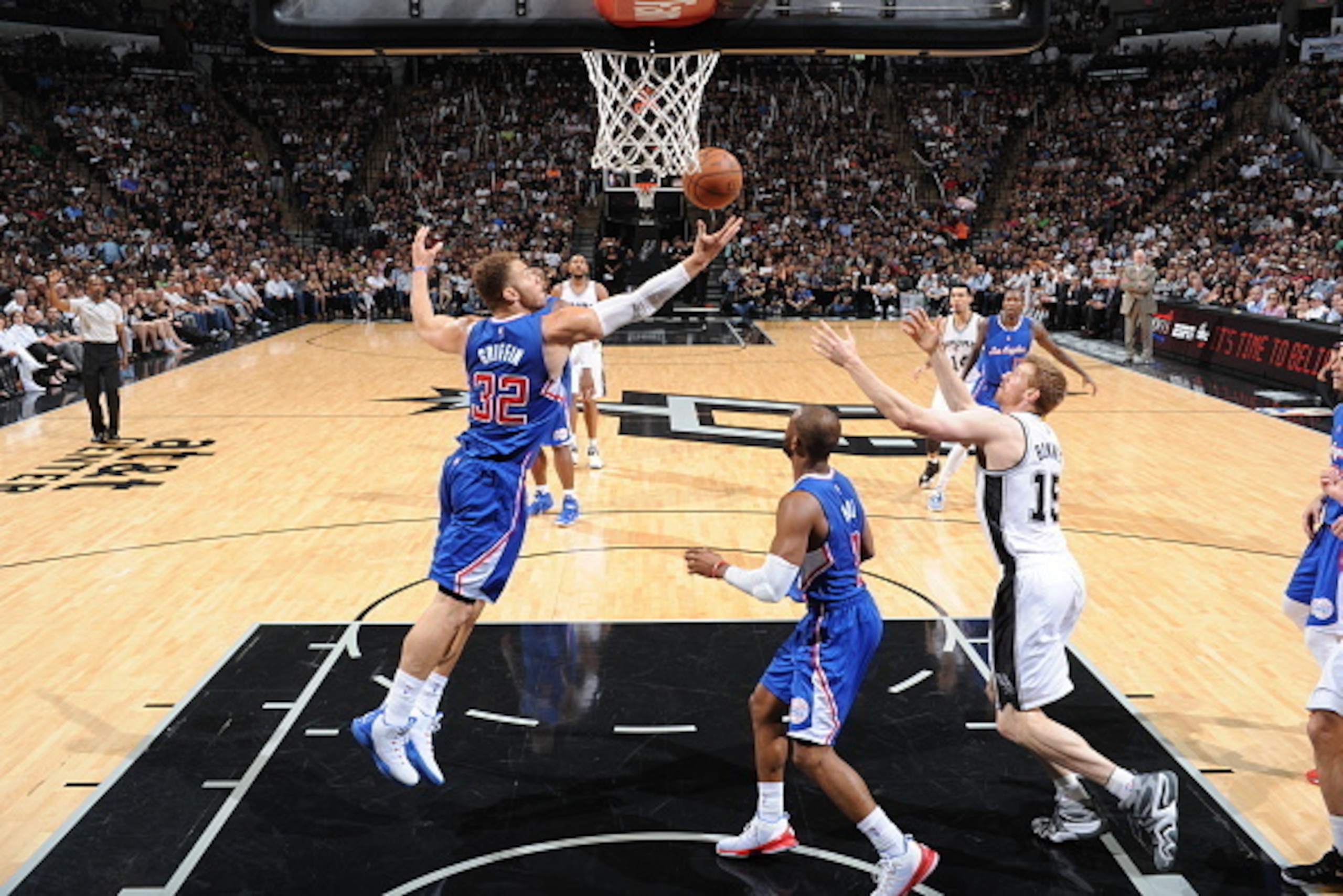 SAN ANTONIO - APRIL 26: Blake Griffin #32 of the Los Angeles Clippers grabs a rebound against the San Antonio Spurs during Game Four of the Western Conference Quarterfinals at the AT&T Center on April 26, 2015 in San Antonio, Texas. NOTE TO USER: User exp