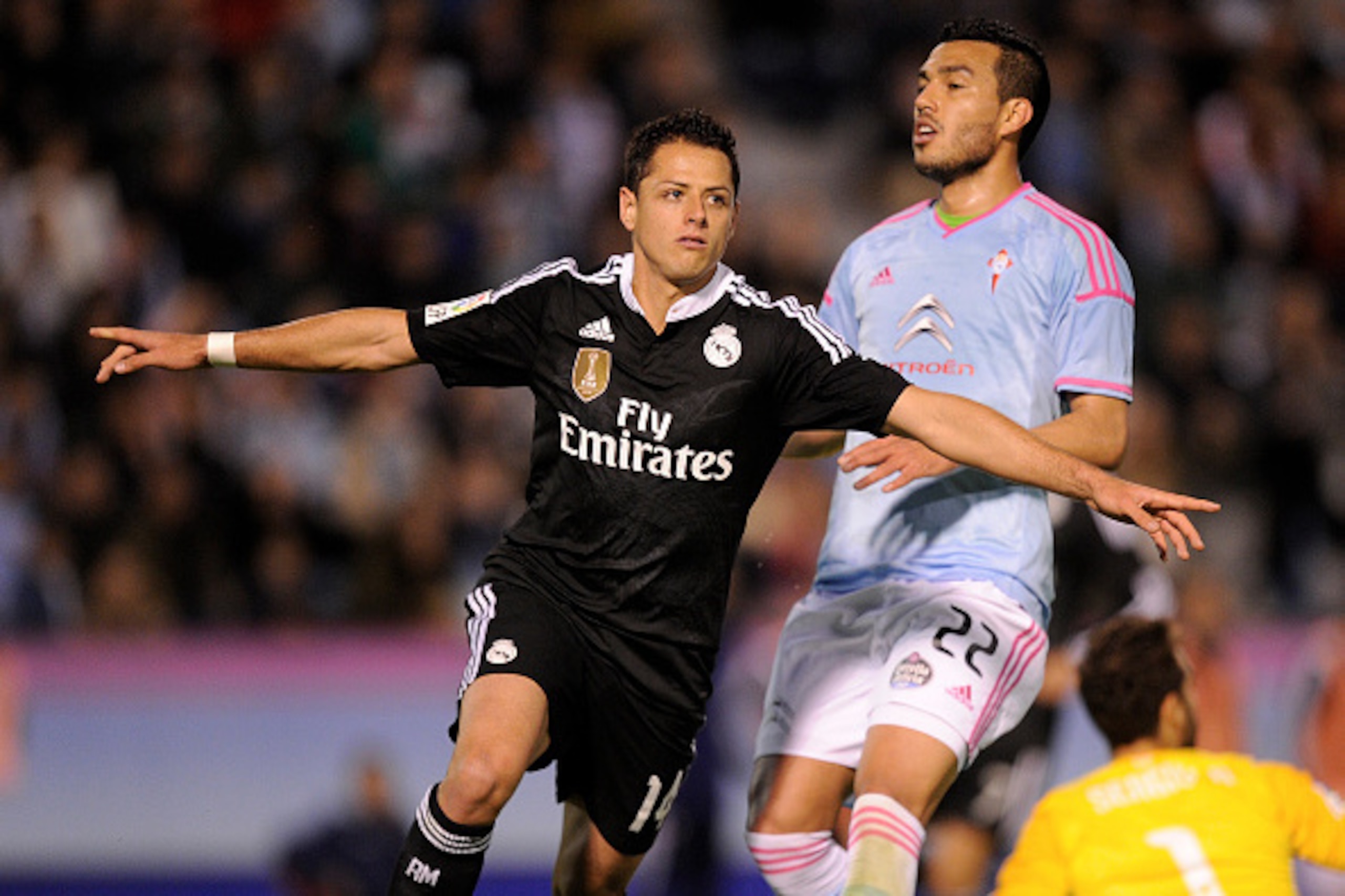 VIGO, SPAIN - APRIL 26:  Javier 'Chicharito' Hernandez of Real Madrid celebrates after scoring Real's 4th goal during the La Liga match between Celta Vigo and Real Madrid CF at Estadio Balaidos on April 26, 2015 in Vigo, Spain.  (Photo by Denis Doyle/Gett