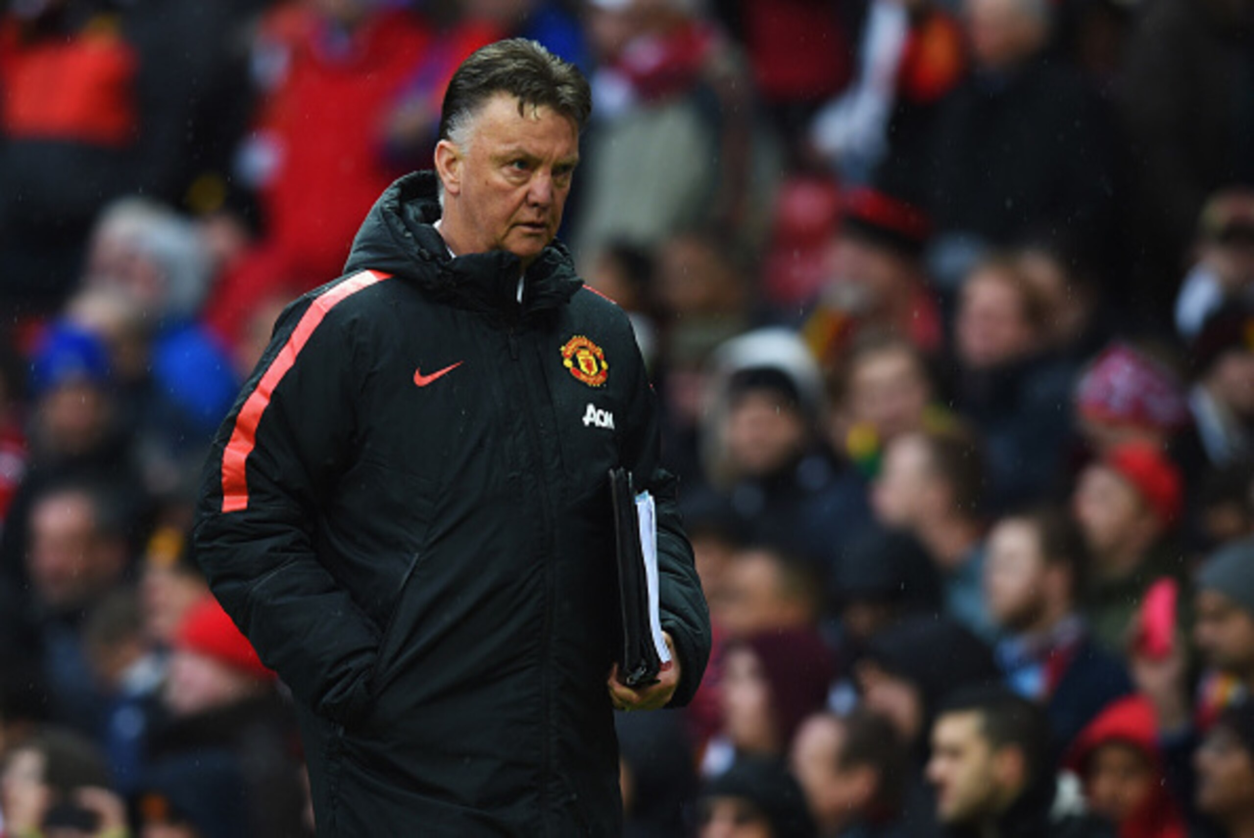 MANCHESTER, ENGLAND - APRIL 12:  Louis van Gaal manager of Manchester United looks thoughtful the Barclays Premier League match between Manchester United and Manchester City at Old Trafford on April 12, 2015 in Manchester, England.  (Photo by Michael Rega