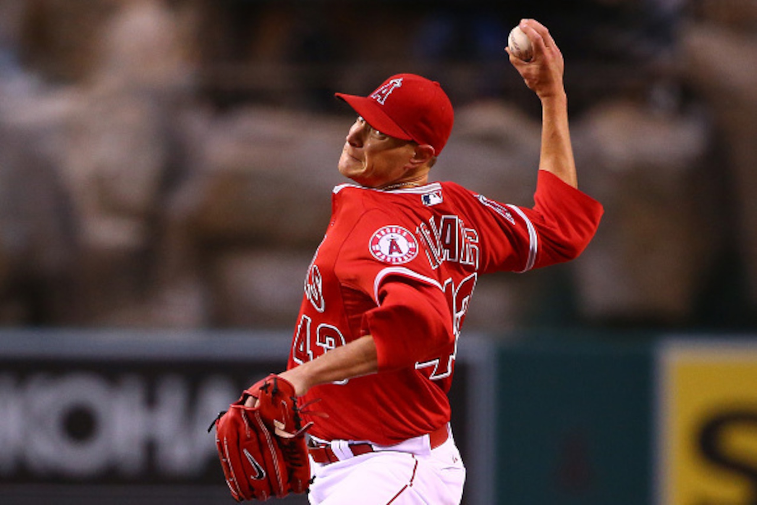 ANAHEIM, CA - APRIL 24:  Pitcher Garrett Richards #43 of the Los Angeles Angels of Anaheim pitches in the first inning against the Texas Rangers during the MLB game at Angel Stadium of Anaheim on April 24, 2015 in Anaheim, California.  (Photo by Victor De