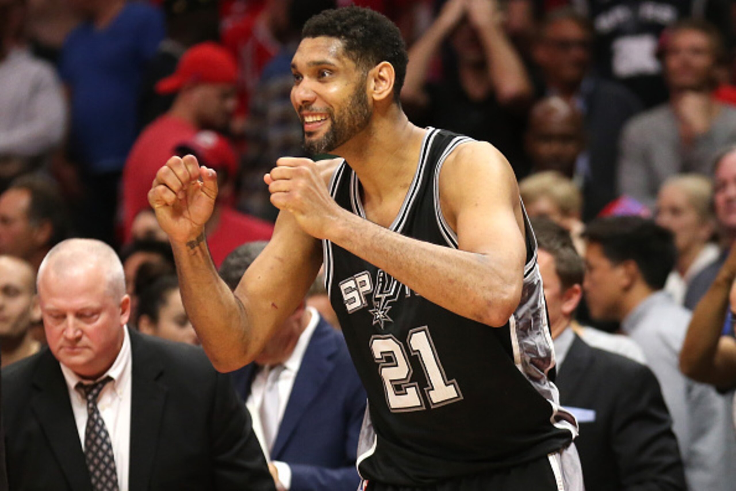 LOS ANGELES, CA - APRIL 28:  Tim Duncan #21 of the San Antonio Spurs celebrates in the final seconds after the Spurs sealed the victory against the Los Angeles Clippers during Game Five of the Western Conference quarterfinals of the 2015 NBA Playoffs at S