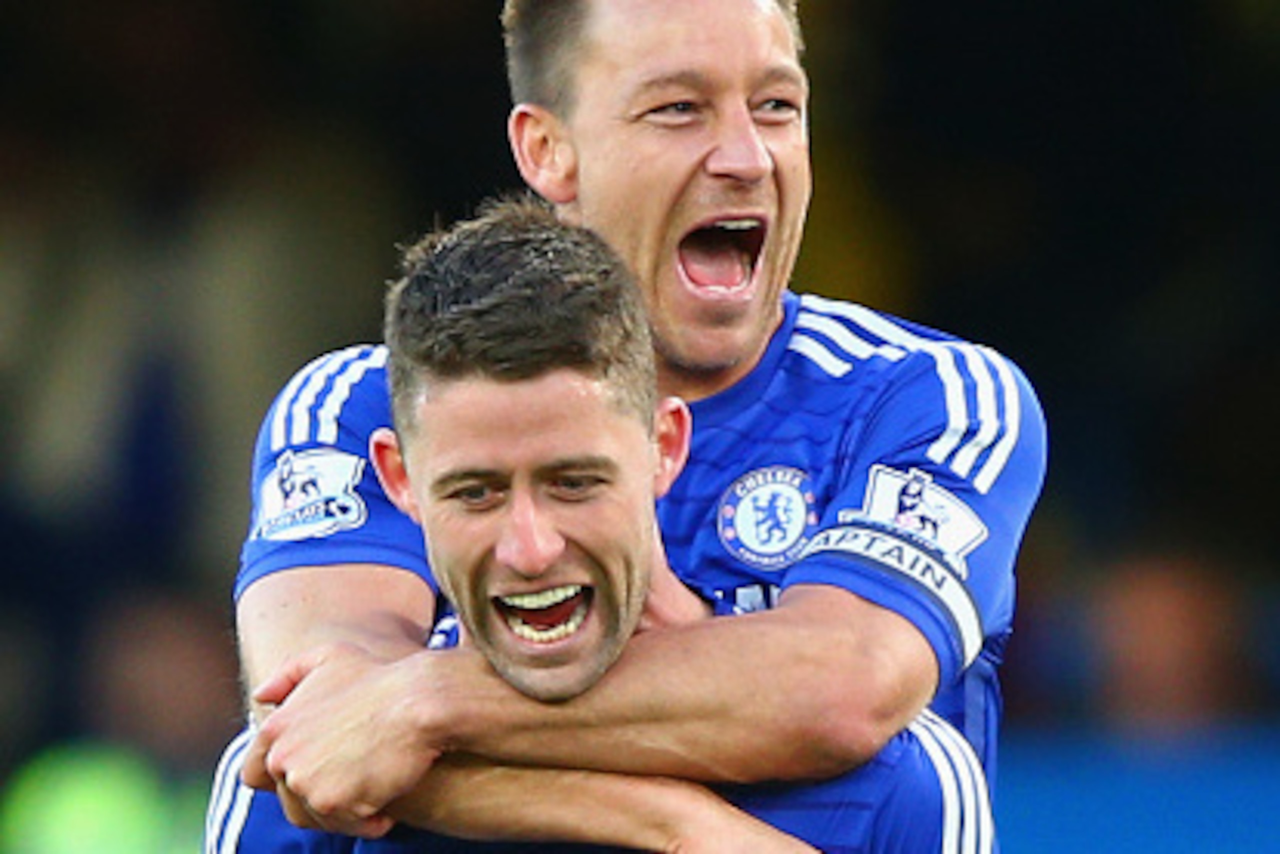 LONDON, ENGLAND - APRIL 18:  John Terry and Gary Cahill of Chelsea celebrate after the Barclays Premier League match between Chelsea and Manchester United at Stamford Bridge on April 18, 2015 in London, England.  (Photo by Ian Walton/Getty Images)