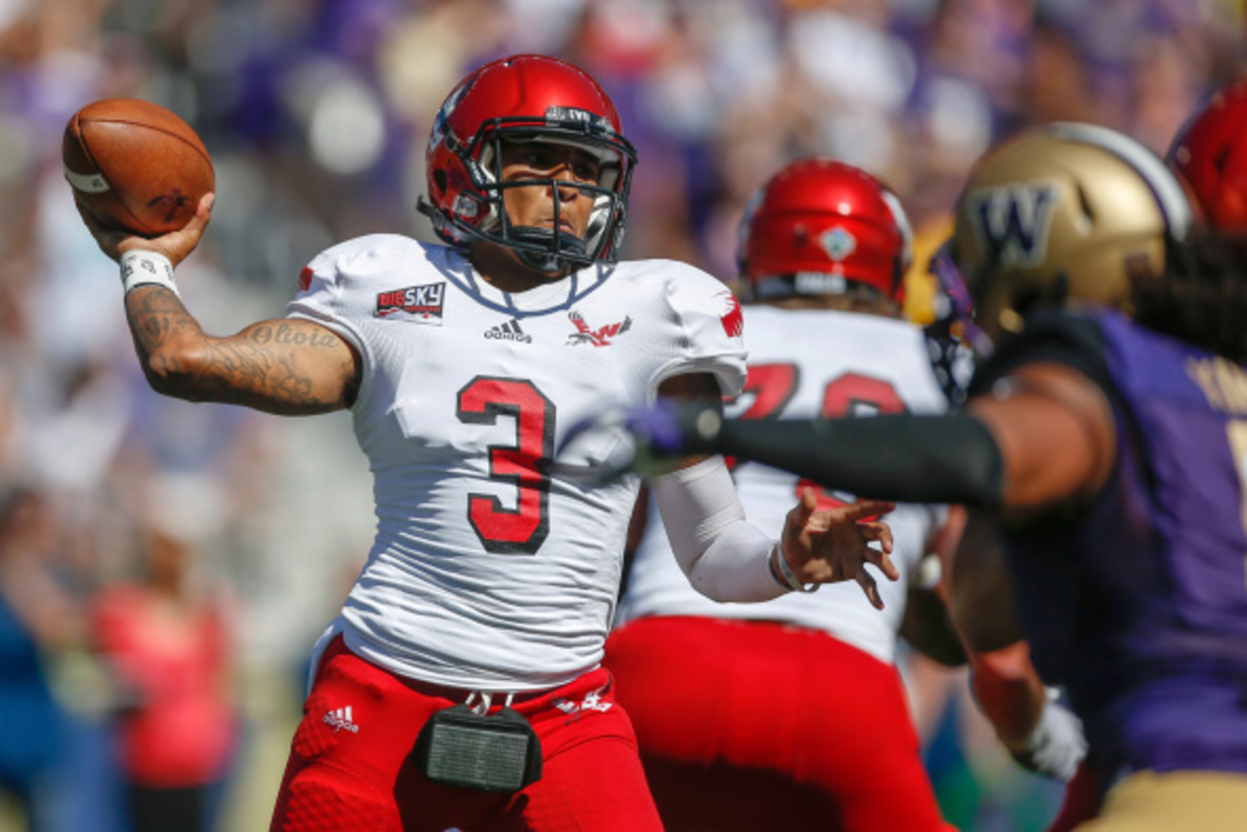 SEATTLE, WA - SEPTEMBER 06:  Quarterback Vernon Adams Jr. #3 of the Eastern Washington Eagles passes against the Washington Huskies on September 6, 2014 at Husky Stadium in Seattle, Washington.  (Photo by Otto Greule Jr/Getty Images)