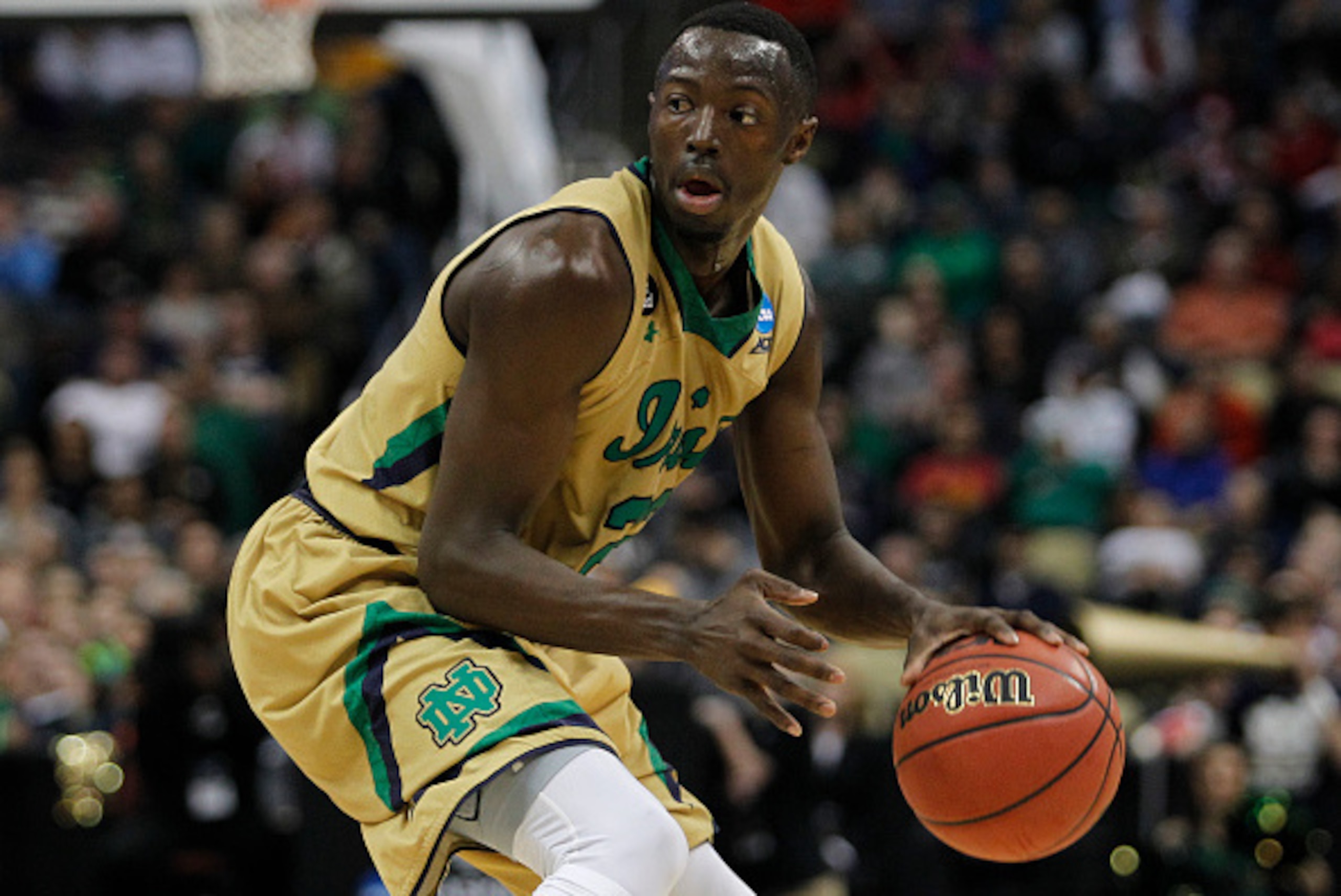 PITTSBURGH, PA - MARCH 21:  Jerian Grant #22 of the Notre Dame Fighting Irish plays against the Butler Bulldogs during the third round of the 2015 NCAA Men's Basketball Tournament at Consol Energy Center on March 21, 2015 in Pittsburgh, Pennsylvania.  (Ph