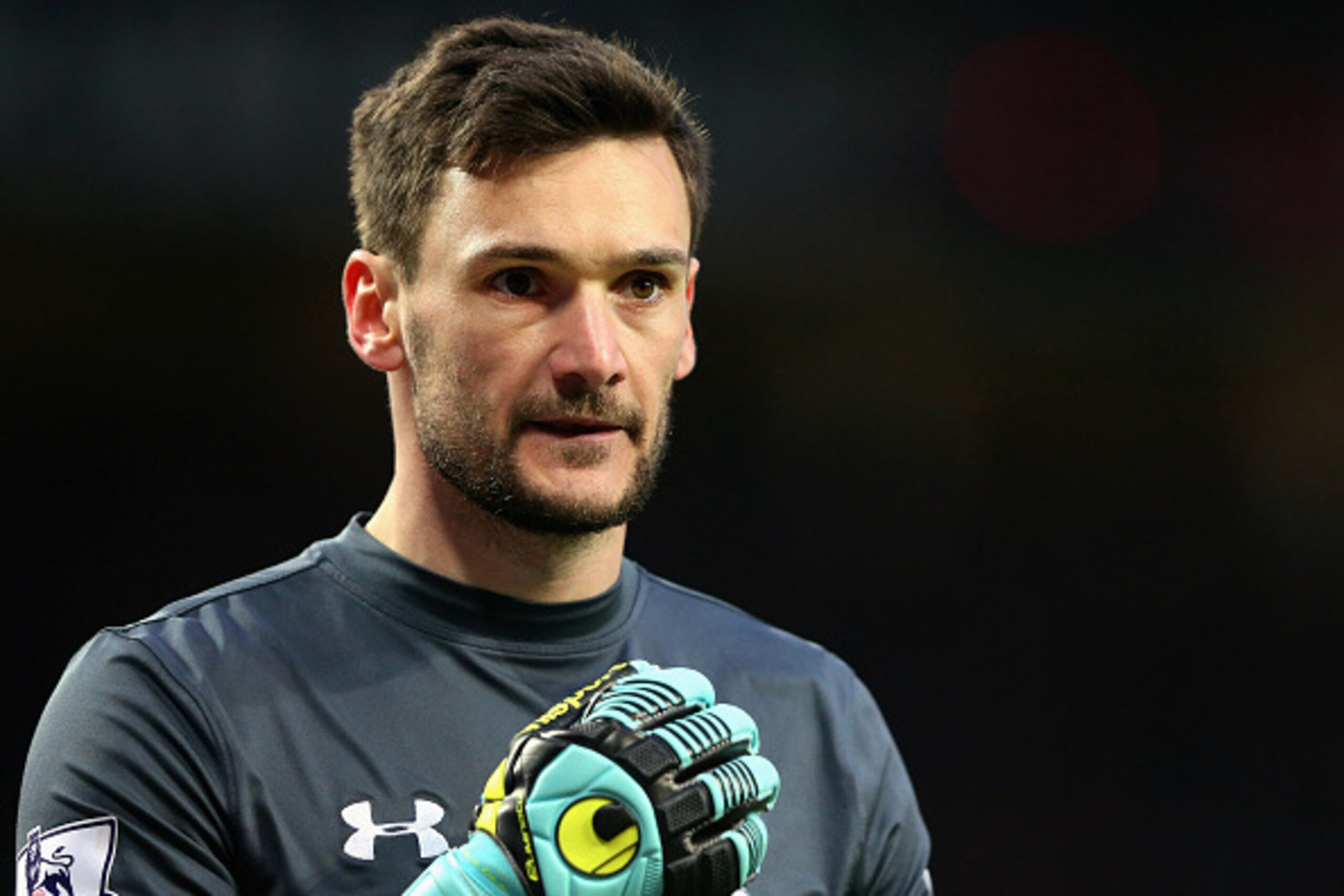 MANCHESTER, ENGLAND - MARCH 15:  Hugo Lloris of Tottenham Hotspur looks on during the Barclays Premier League match between Manchester United and Tottenham Hotspur at Old Trafford on March 15, 2015 in Manchester, England.  (Photo by Alex Livesey/Getty Ima