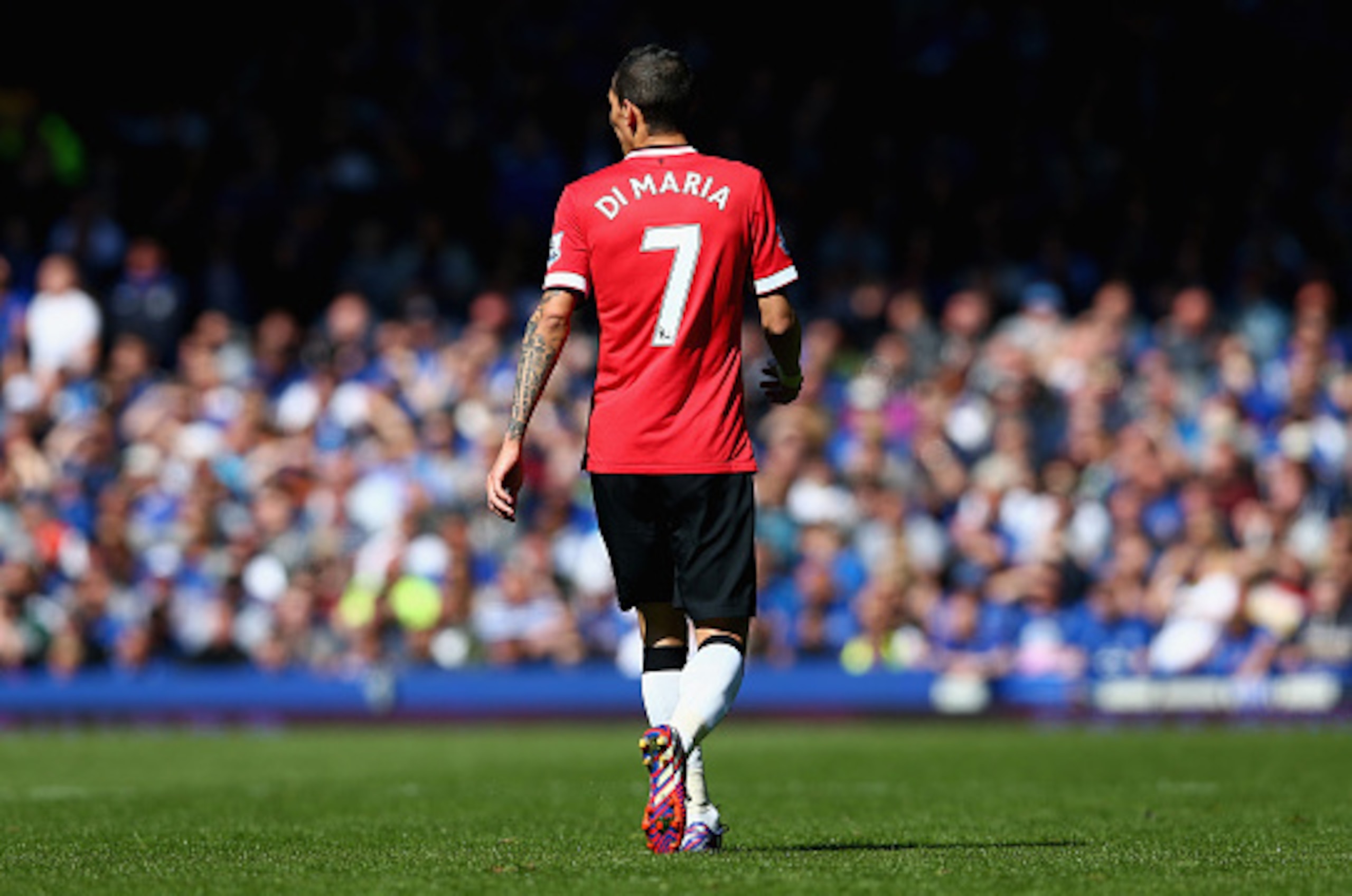 LIVERPOOL, ENGLAND - APRIL 26:  Angel Di Maria of Manchester United in action during the Barclays Premier League match between Everton and Manchester United at Goodison Park on April 26, 2015 in Liverpool, England.  (Photo by Clive Brunskill/Getty Images)