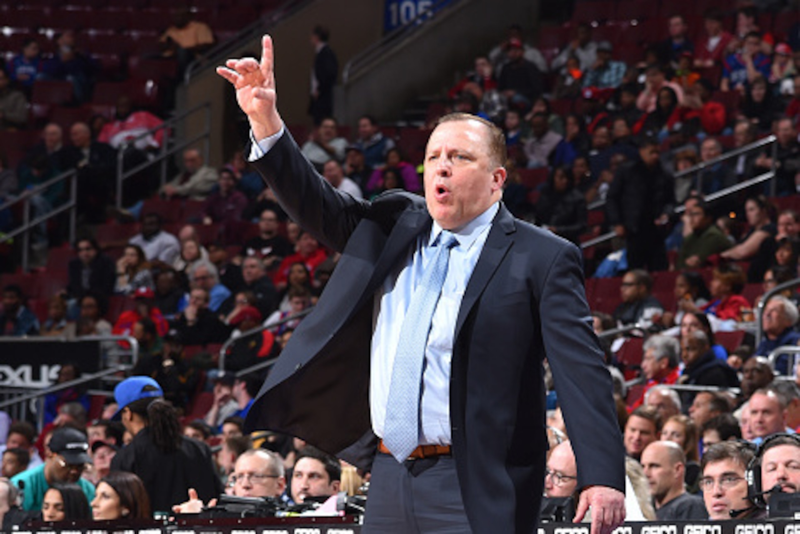 PHILADELPHIA,PA - MARCH 11: Tom Thibodeau Coach of the Chicago Bulls calls a play against the Philadelphia 76ers at Wells Fargo Center on March 11, 2015 in Philadelphia, Pennsylvania NOTE TO USER: User expressly acknowledges and agrees that, by downloadin