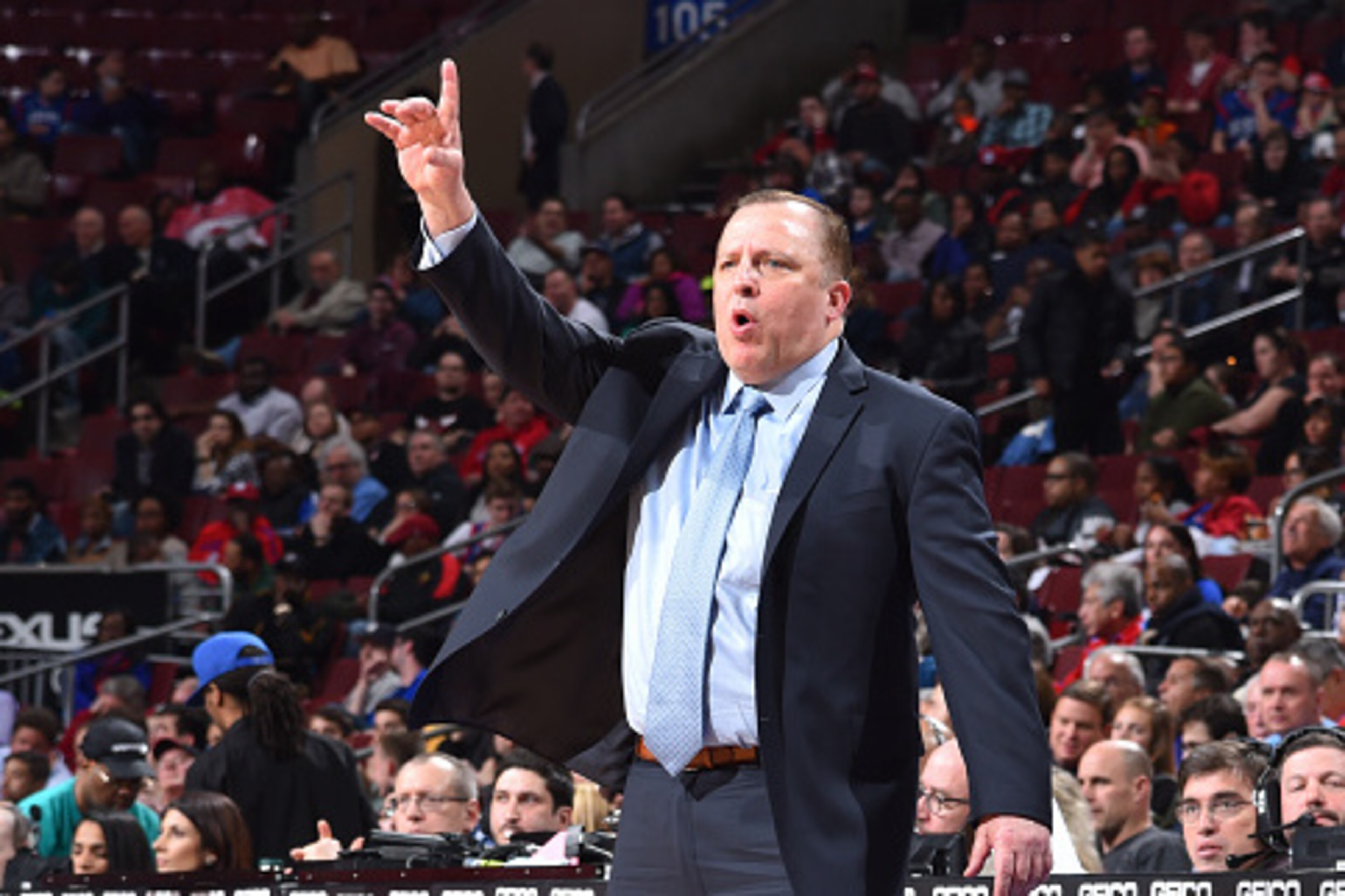 PHILADELPHIA,PA - MARCH 11: Tom Thibodeau Coach of the Chicago Bulls calls a play against the Philadelphia 76ers at Wells Fargo Center on March 11, 2015 in Philadelphia, Pennsylvania NOTE TO USER: User expressly acknowledges and agrees that, by downloadin