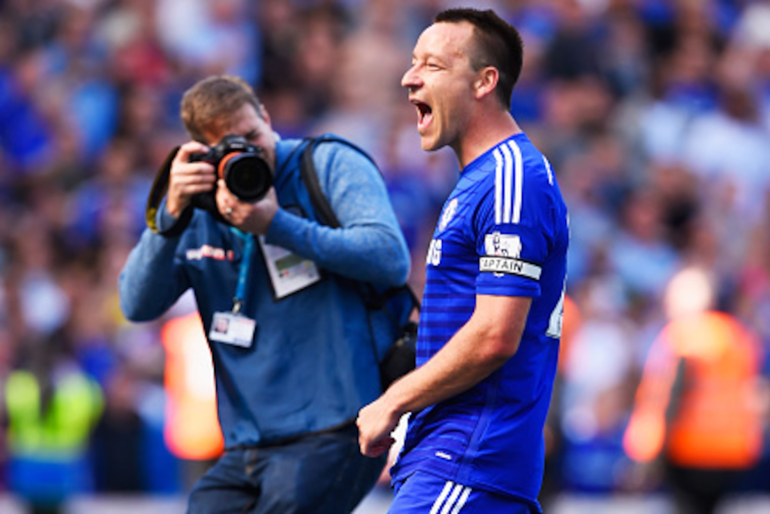 LONDON, ENGLAND - MAY 03: John Terry of Chelsea celebrates winning the Premier League title after the Barclays Premier League match between Chelsea and Crystal Palace at Stamford Bridge on May 3, 2015 in London, England. Chelsea became champions with a 1 LONDON, ENGLAND - MAY 03: John Terry of Chelsea celebrates winning the Premier League title after the Barclays Premier League match between Chelsea and Crystal Palace at Stamford Bridge on May 3, 2015 in London, England. Chelsea became champions with a 1