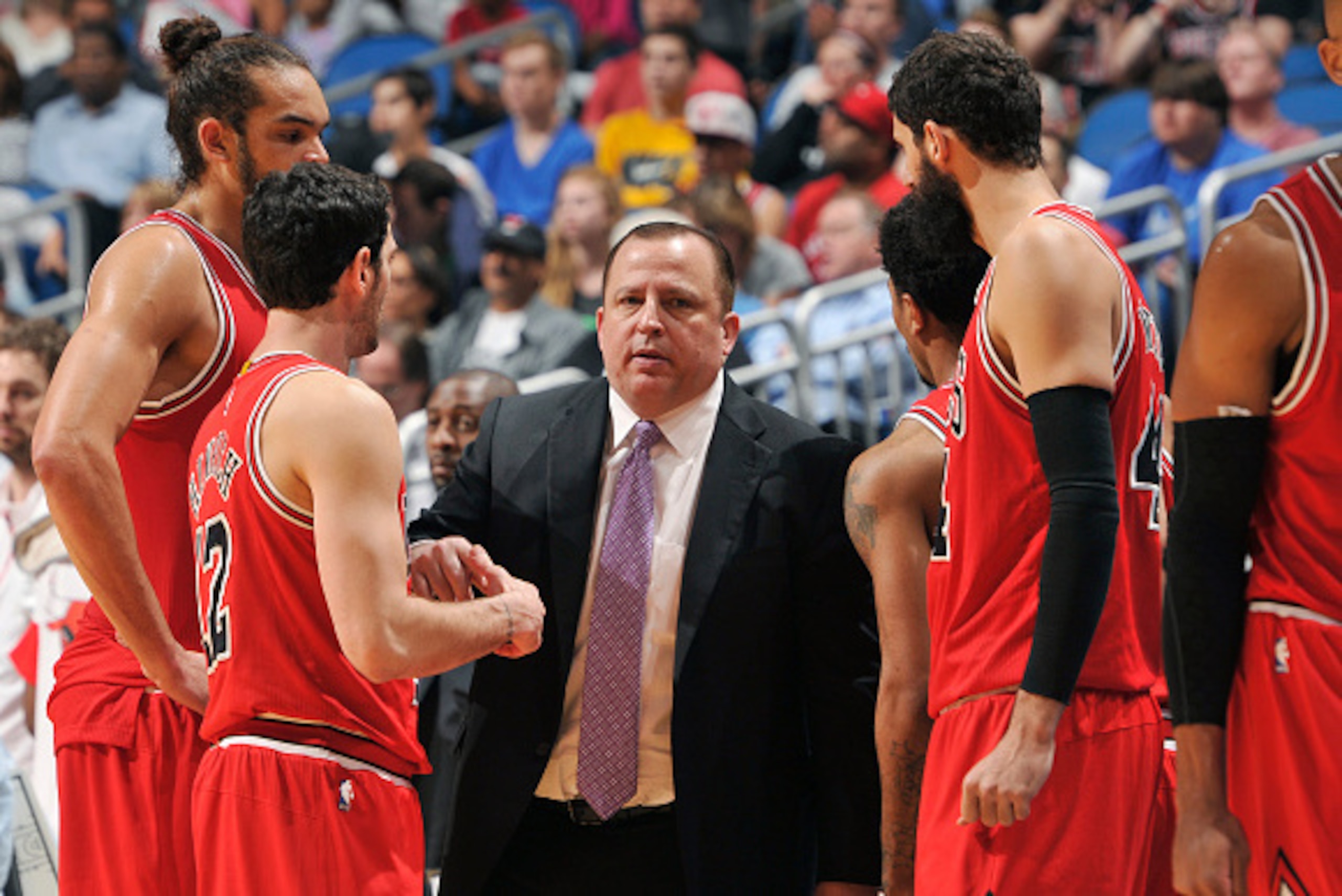 ORLANDO, FL - APRIL 8: Tom Thibodeau of the Chicago Bulls speaks to the team during a game against the Orlando Magic on April 8, 2015 at Amway Center in Orlando, Florida. NOTE TO USER: User expressly acknowledges and agrees that, by downloading and or usi