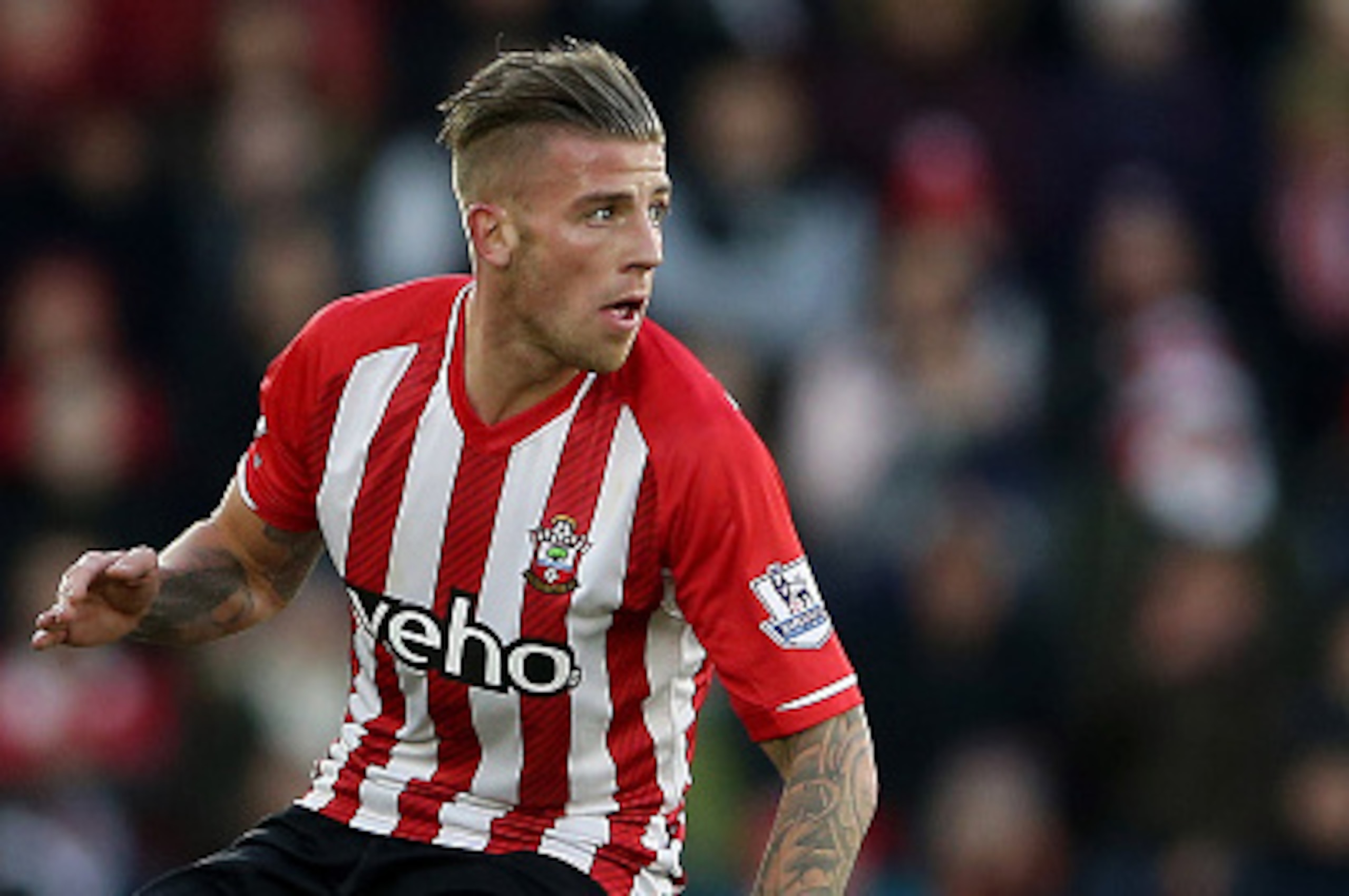 SOUTHAMPTON, ENGLAND - DECEMBER 28:  Toby Alderweireld of Southampton during the Premier League match between Southampton and Chelsea at St Mary's Stadium on December 28, 2014 in Southampton, England.  (Photo by Scott Heavey/Getty Images)