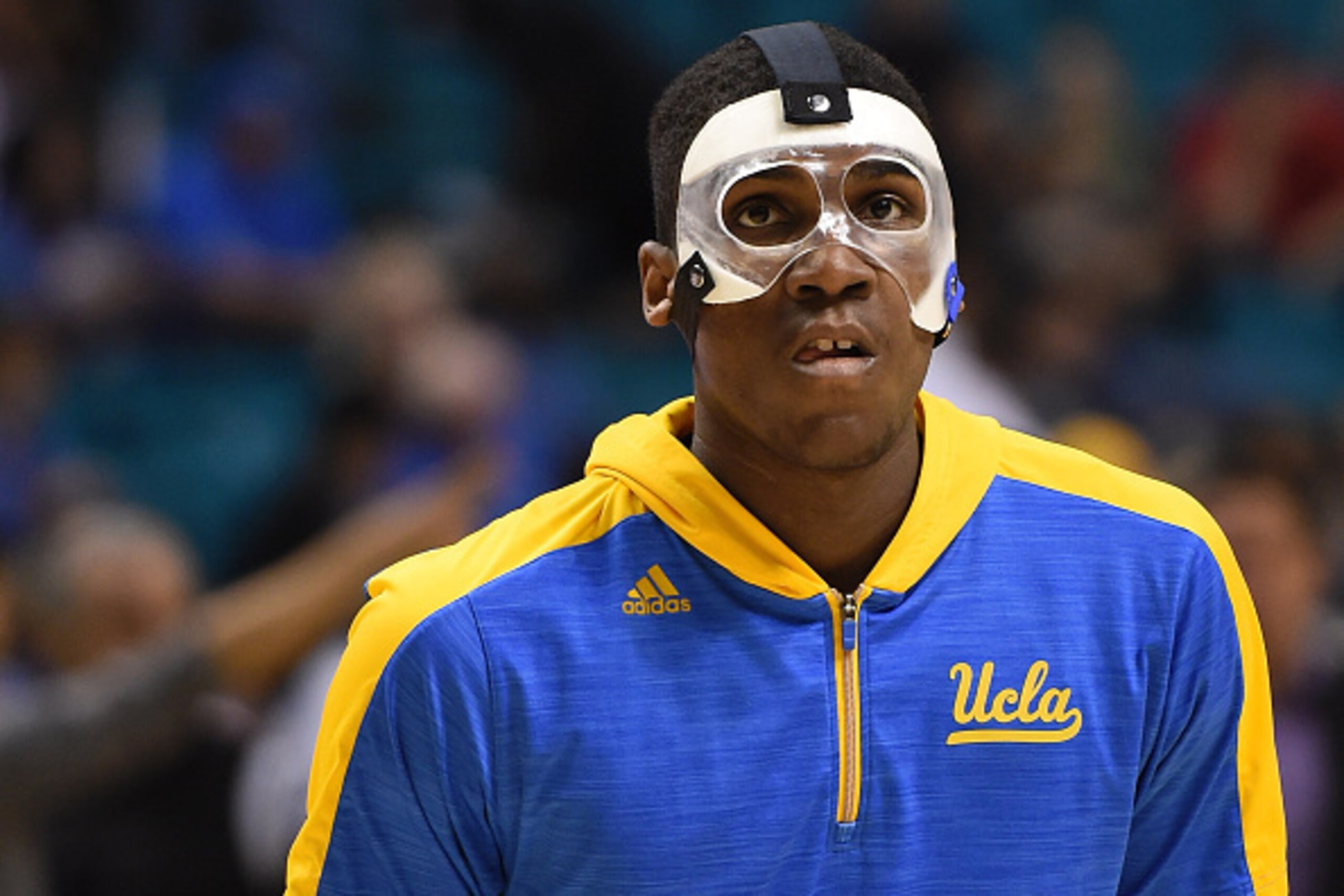 LAS VEGAS, NV - MARCH 13:  Kevon Looney #5 of the UCLA Bruins warms up on the court before a semifinal game of the Pac-12 Basketball Tournament against the Arizona Wildcats at the MGM Grand Garden Arena on March 13, 2015 in Las Vegas, Nevada. Arizona won 