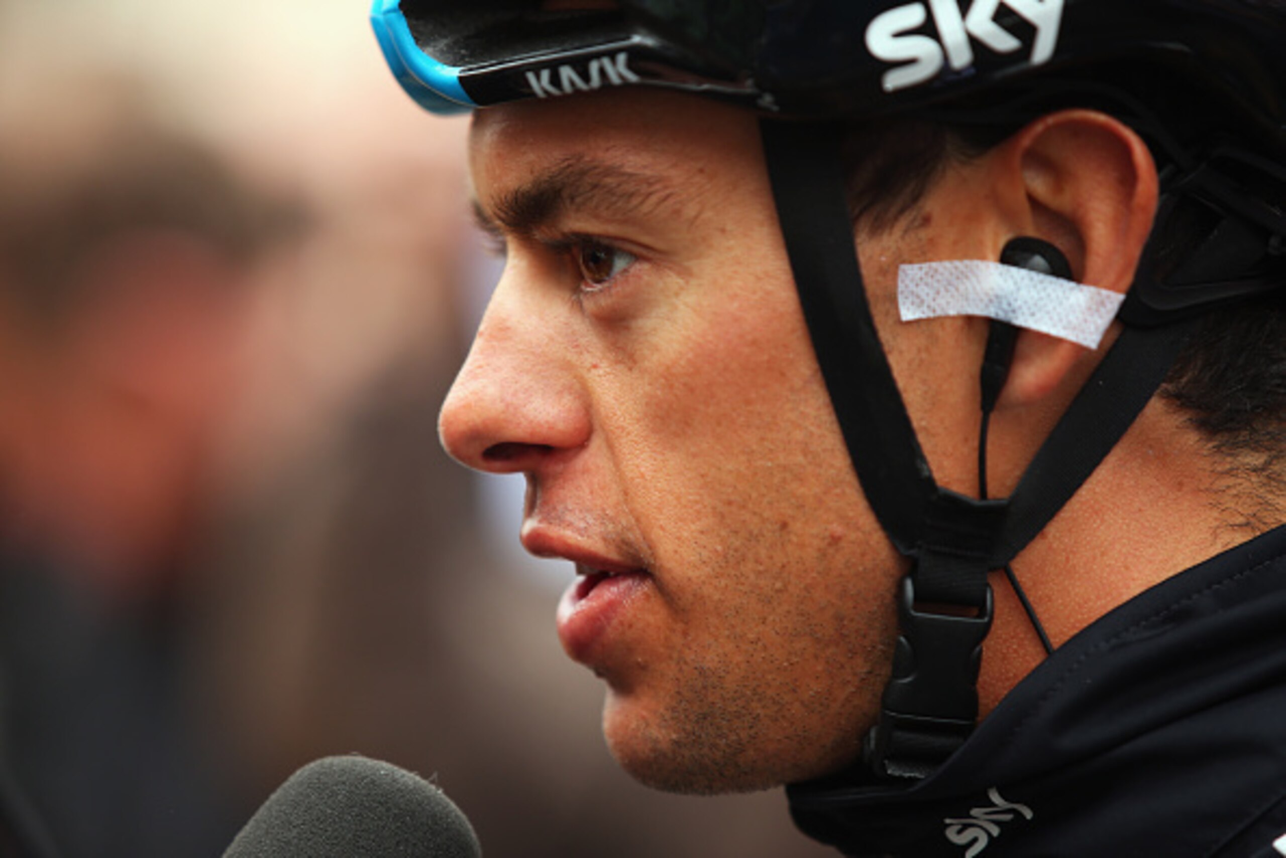 VENCE, FRANCE - MARCH 14:  Richie Porte of Australia and Team SKY arrives at he start of stage six of the 2015 Paris-Nice from Vence to Nice on March 14, 2015 in Vence, France.  (Photo by Bryn Lennon/Getty Images)