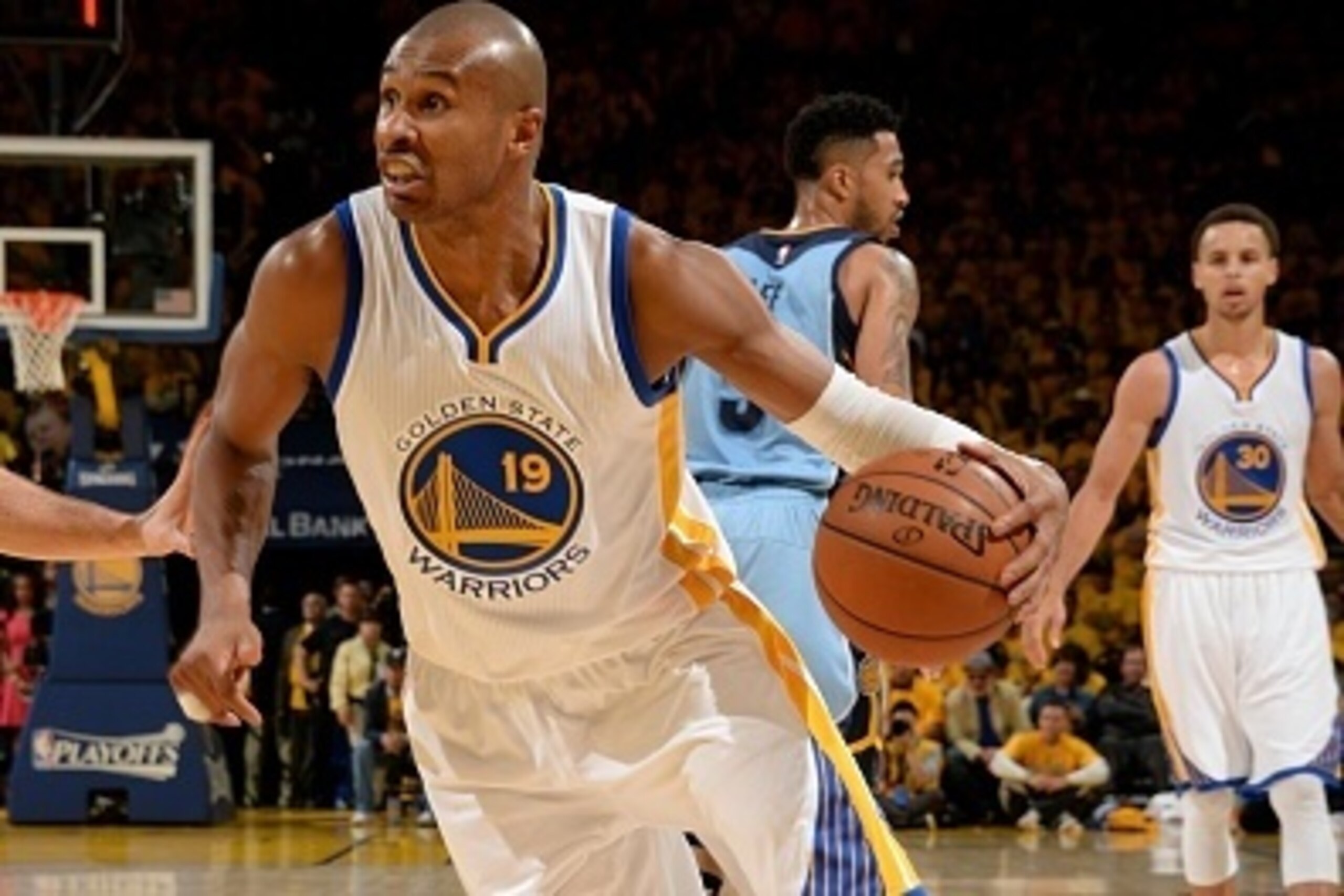 OAKLAND, CA  MAY 5: Leandro Barbosa #19 of the Golden State Warriors drives against the Memphis Grizzlies in Game Two of the Western Conference Semifinals of the 2015 NBA Playoffs on May 5, 2015 at Oracle Arena in Oakland, California. NOTE TO USER: User e