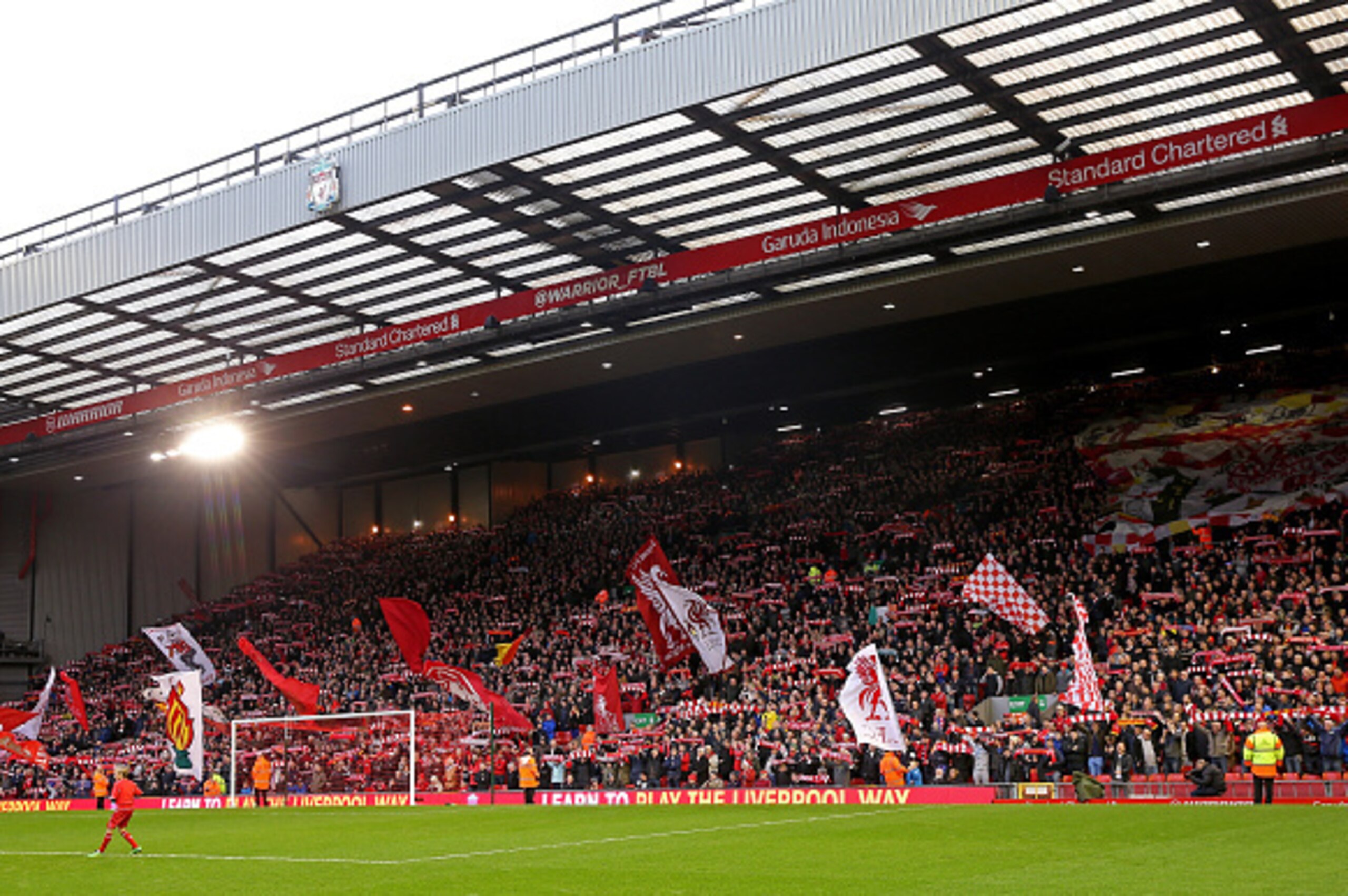 LIVERPOOL, ENGLAND - DECEMBER 06:  Liverpool fans in the Kop during the Barclays Premier League match between Liverpool and Sunderland at Anfield on December 6, 2014 in Liverpool, England.  (Photo by Scott Heavey/Getty Images)