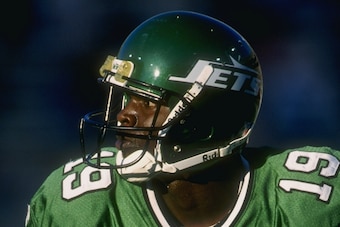 27 Oct 1996:  Wide reviever Keyshawn Johnson #19 of the New York Jets lines up during the Jets'' 31-21 win over the Arizona Cardinals at Sun Devil Stadium in Tempe, Arizona. Mandatory Credit: Steve Dunn  /Allsport