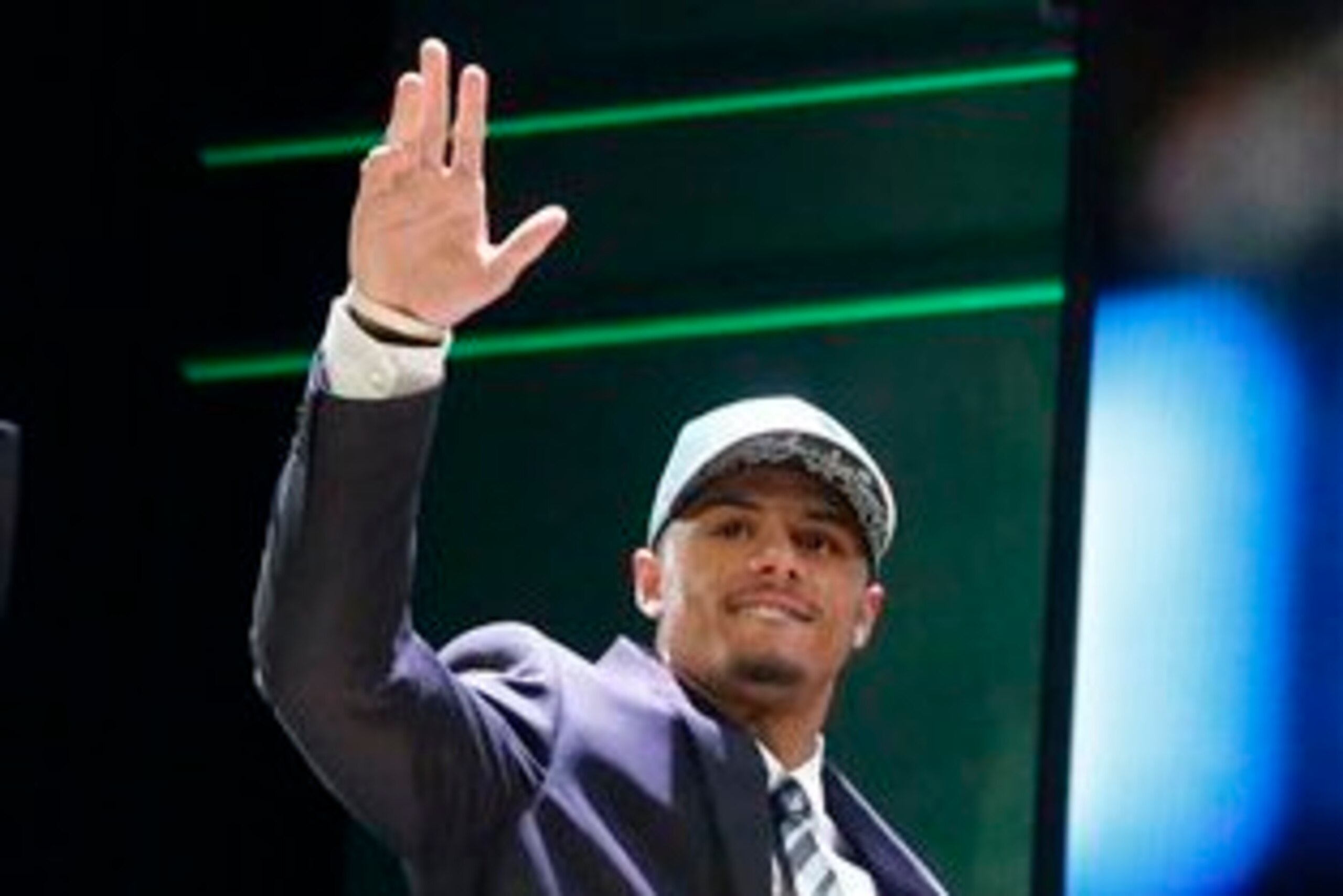 Devin Smith was picked by the New York Jets in the NFL draft's second round. Devin Smith was picked by the New York Jets in the NFL draft's second round.