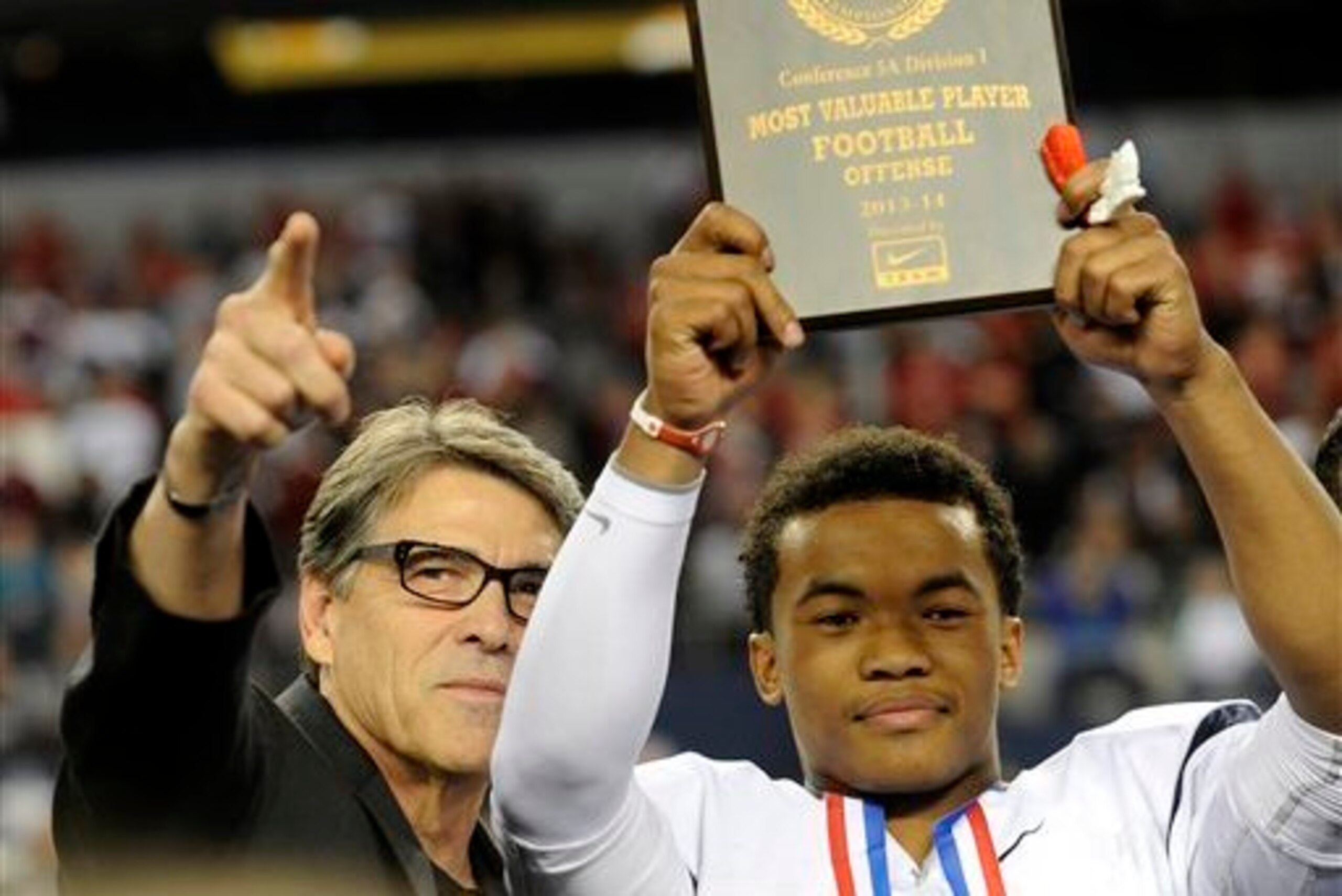 Texas A&M signee Kyler Murray (right) Texas A&M signee Kyler Murray (right)