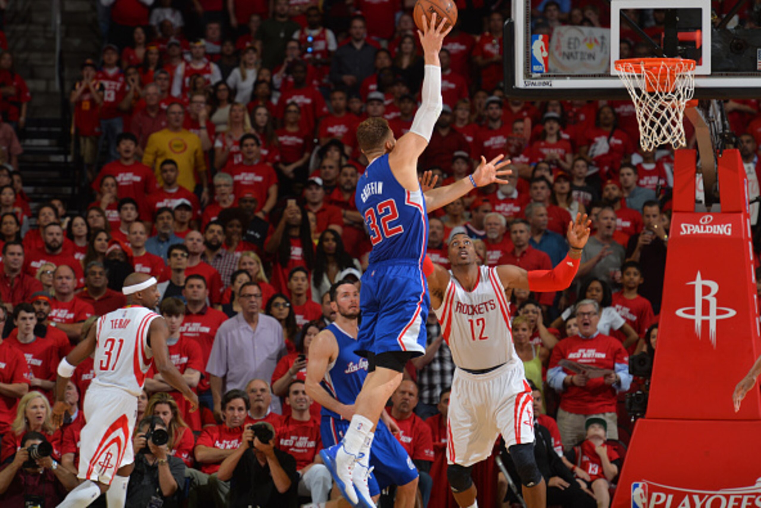 HOUSTON,TX : Blake Griffin #32 of the Los Angeles Clippers shoots the ball in traffic against the Houston Rockets at the Toyota Center During Game Two of the Western Conference Semifinals during the 2015 NBA Playoffs on May 6, 2015 in Houston,Texas NOTE T