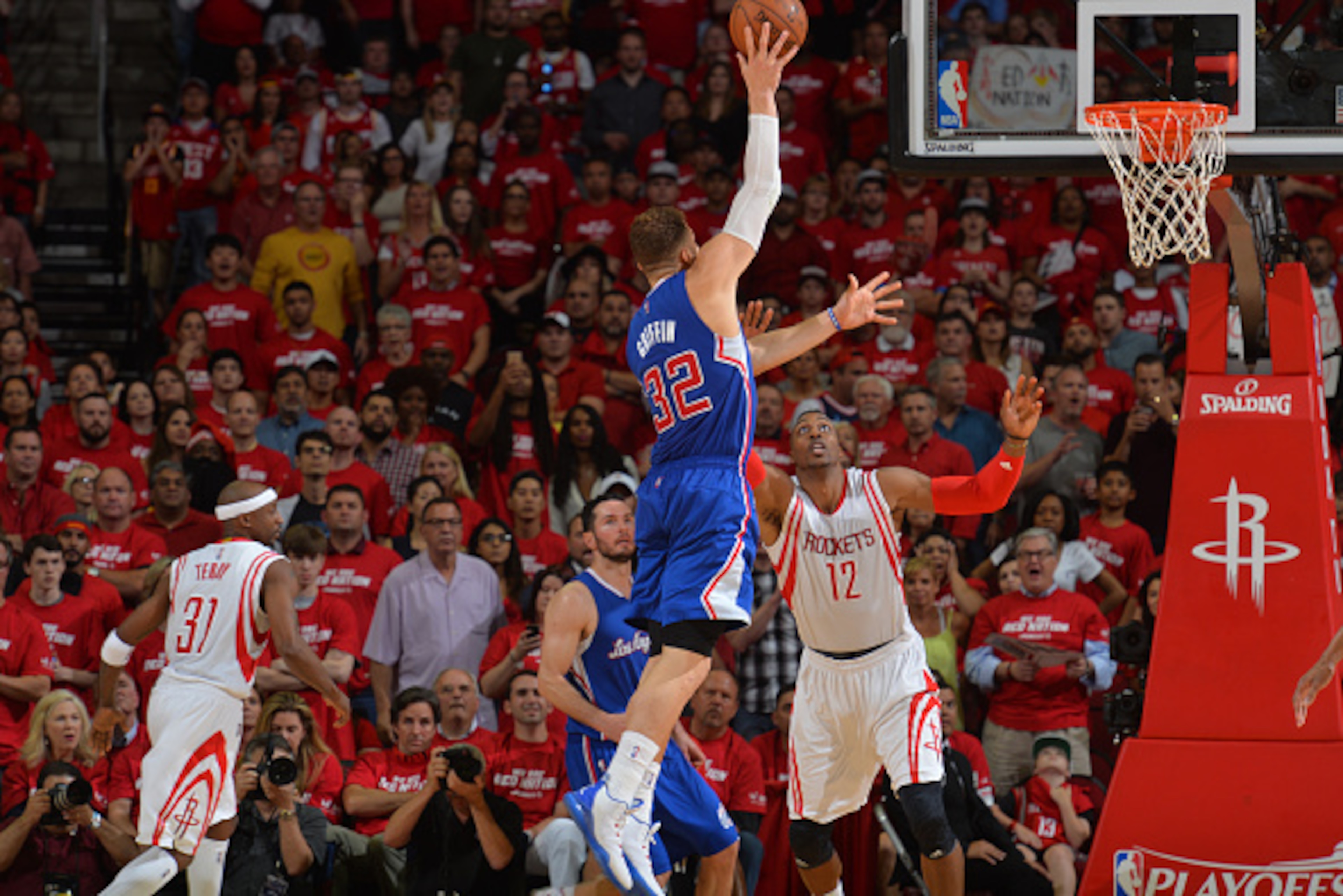 HOUSTON,TX : Blake Griffin #32 of the Los Angeles Clippers shoots the ball in traffic against the Houston Rockets at the Toyota Center During Game Two of the Western Conference Semifinals during the 2015 NBA Playoffs on May 6, 2015 in Houston,Texas NOTE T