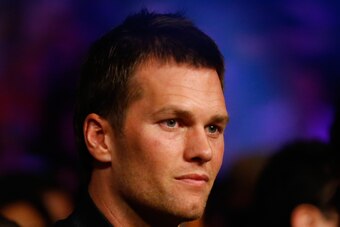 LAS VEGAS, NV - MAY 02:  Quarterback Tom Brady attends the welterweight unification championship bout between Floyd Mayweather Jr. and Manny Pacquiao on May 2, 2015 at MGM Grand Garden Arena in Las Vegas, Nevada.  (Photo by Al Bello/Getty Images)
