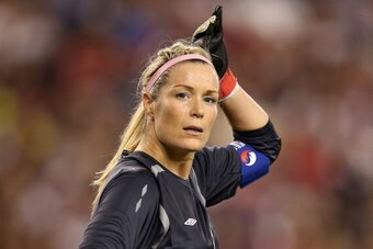 GLENDALE, AZ - DECEMBER 01:  Goalkeeper Emma Byrne #1 of Ireland reacts during the game against USA at University of Phoenix Stadium on December 1, 2012 in Glendale, Arizona. USA defeated Ireland 2-0.  (Photo by Christian Petersen/Getty Images)