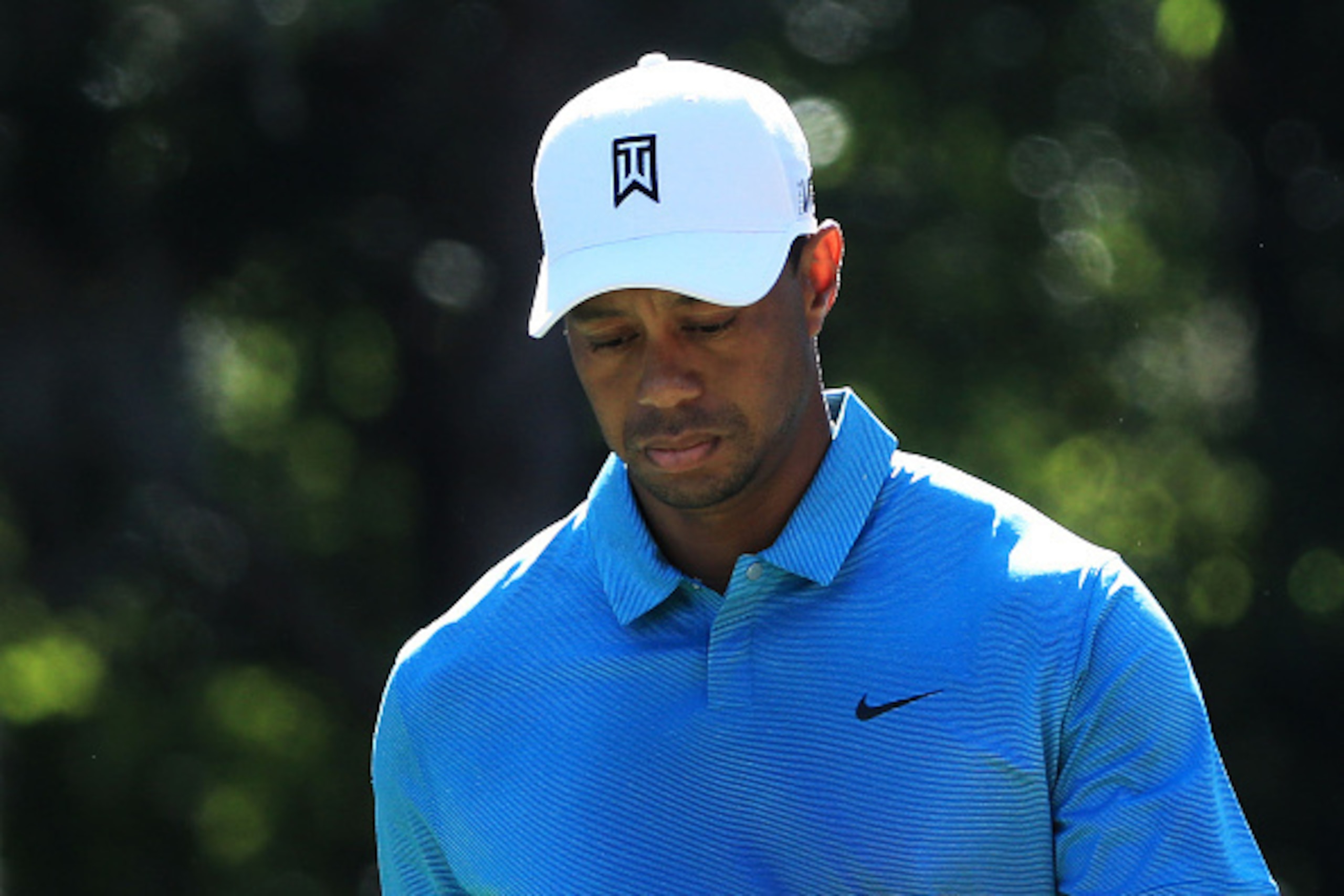 PONTE VEDRA BEACH, FL - MAY 08: Tiger Woods reacts on the 15th tee during round two of THE PLAYERS Championship at the TPC Sawgrass Stadium course on May 8, 2015 in Ponte Vedra Beach, Florida. (Photo by Sam Greenwood/Getty Images) PONTE VEDRA BEACH, FL - MAY 08: Tiger Woods reacts on the 15th tee during round two of THE PLAYERS Championship at the TPC Sawgrass Stadium course on May 8, 2015 in Ponte Vedra Beach, Florida. (Photo by Sam Greenwood/Getty Images)
