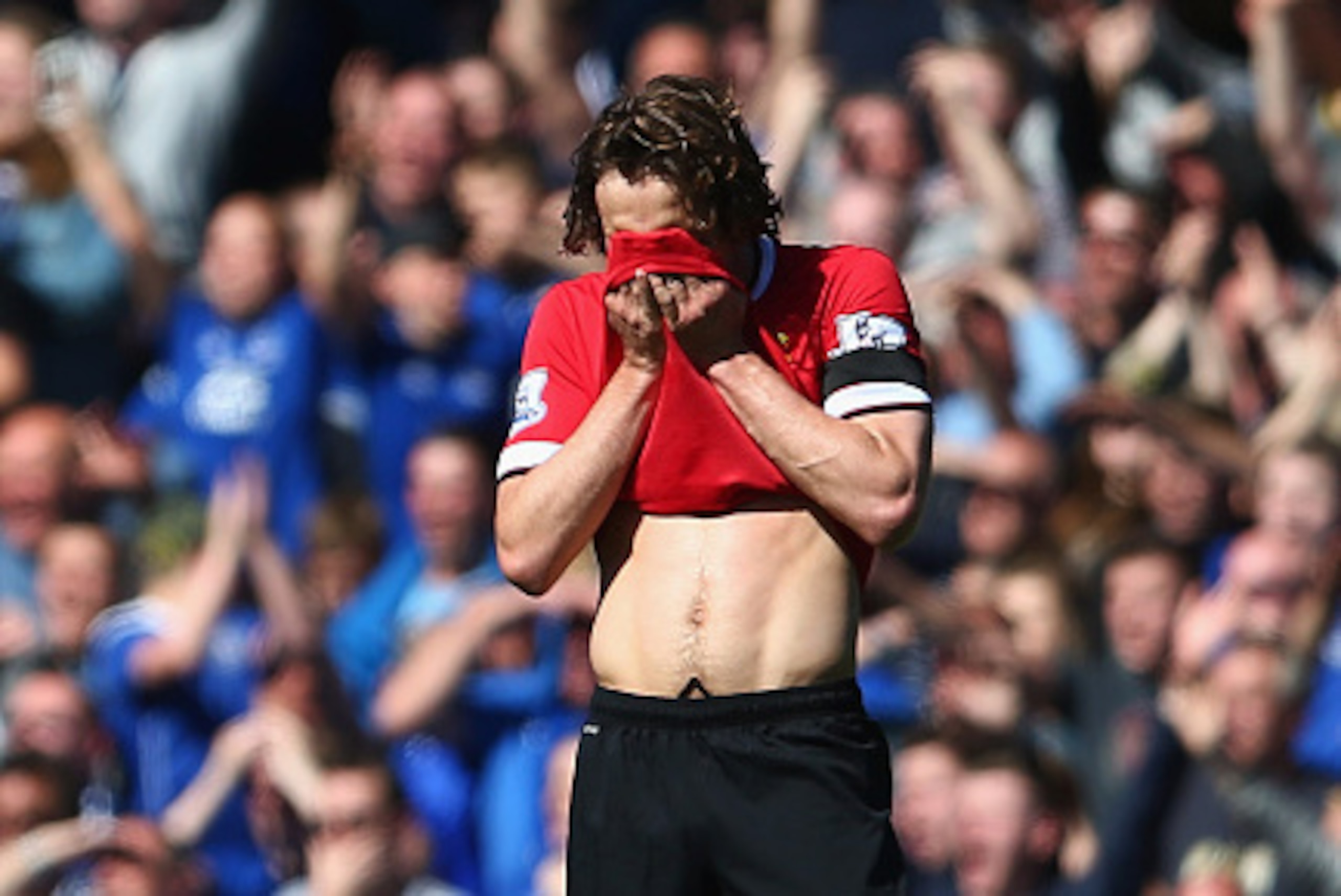 LIVERPOOL, ENGLAND - APRIL 26:  Daley Blind of Manchester United looks dejected as Kevin Mirallas of Everton scores their third goal during the Barclays Premier League match between Everton and Manchester United at Goodison Park on April 26, 2015 in Liver