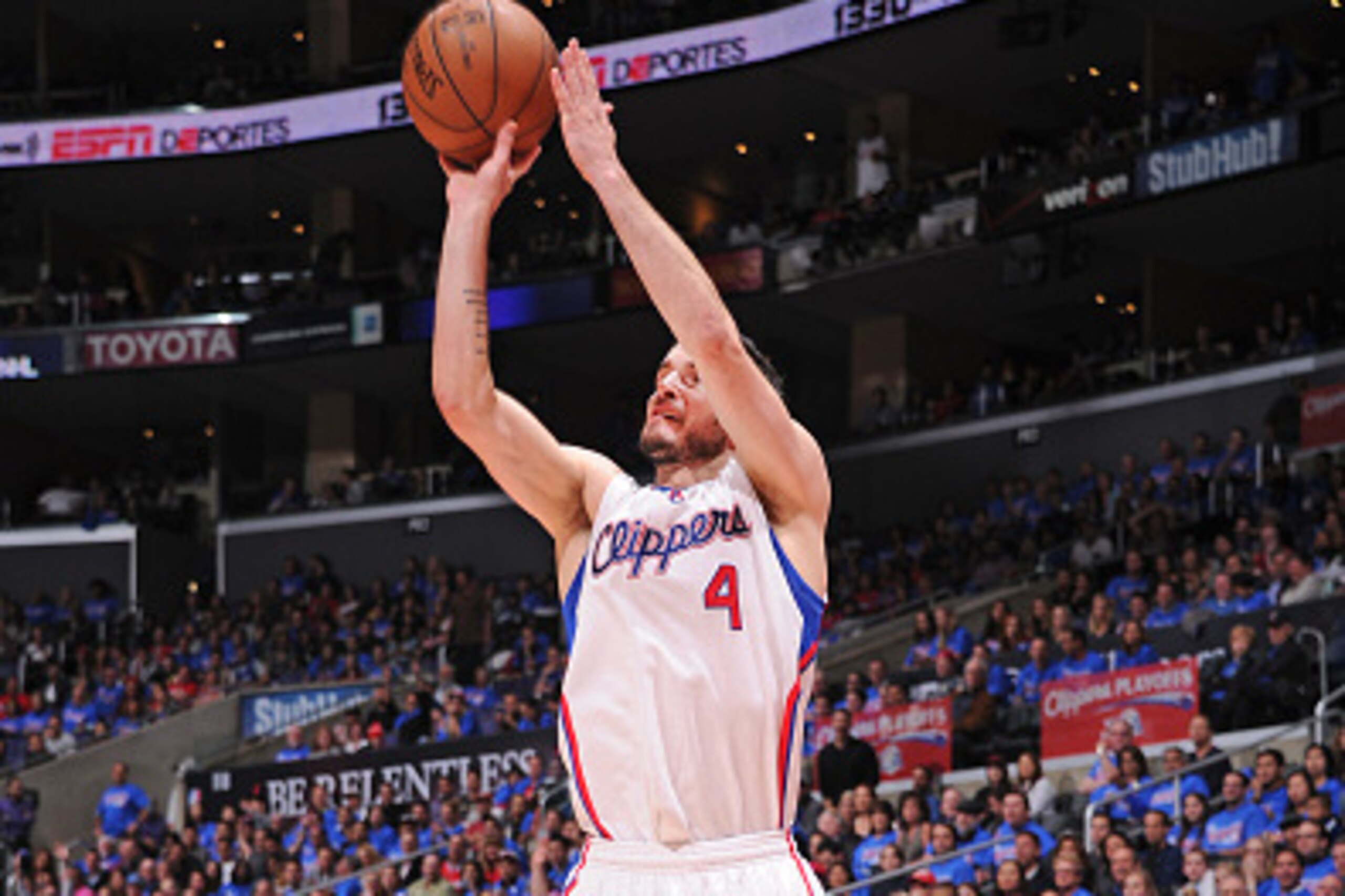 LOS ANGELES, CA - MAY 8: J.J. Redick #4 of the Los Angeles Clippers shoots the ball against the Houston Rockets in Game Three of the Western Conference Semifinals during the 2015 NBA Playoffs on May 8, 2015 at STAPLES Center in Los Angeles, California. N LOS ANGELES, CA - MAY 8: J.J. Redick #4 of the Los Angeles Clippers shoots the ball against the Houston Rockets in Game Three of the Western Conference Semifinals during the 2015 NBA Playoffs on May 8, 2015 at STAPLES Center in Los Angeles, California. N