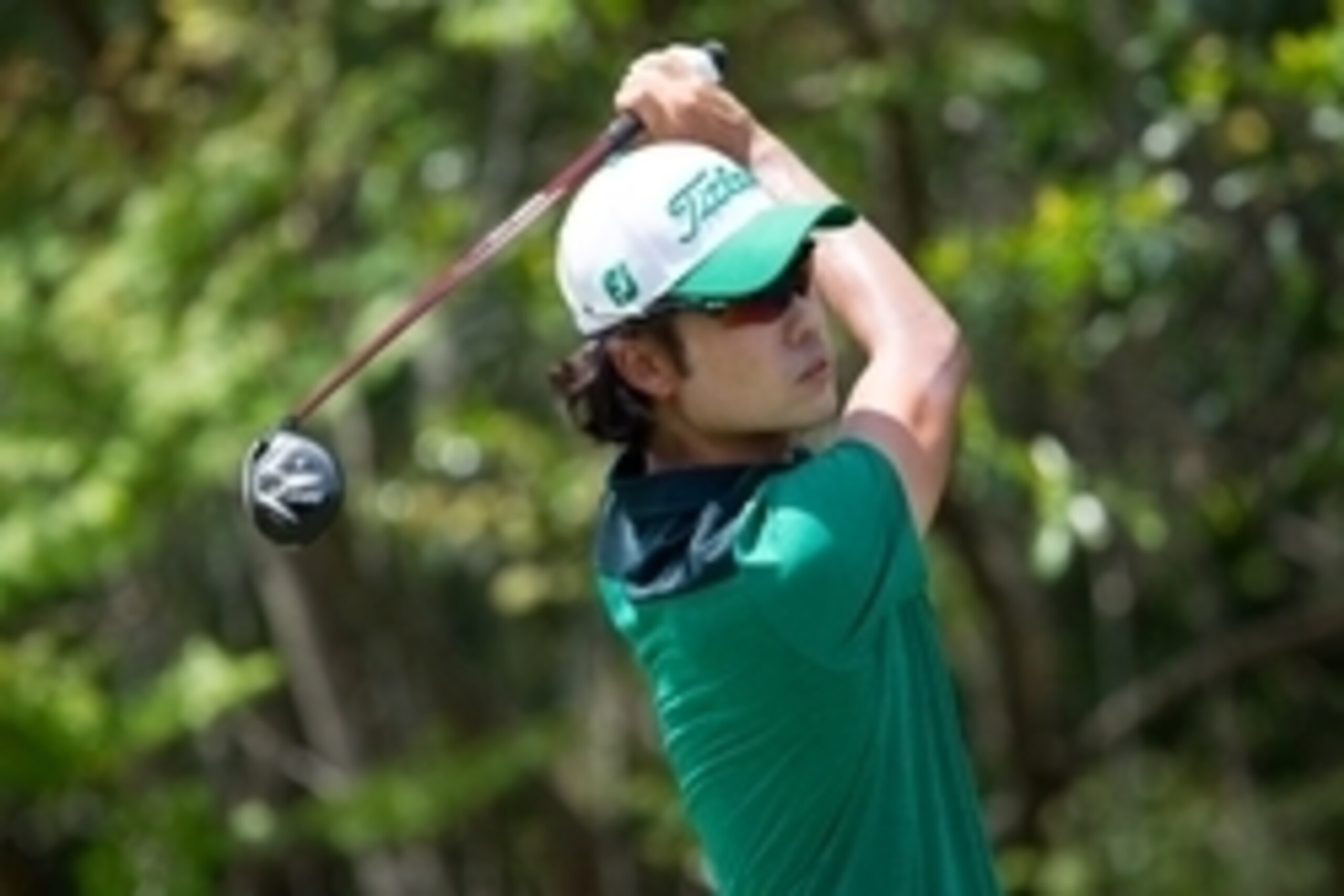 Mar 22, 2015; Orlando, FL, USA; Kevin Na tees off on the 3rd during the final round of the Arnold Palmer Invitational presented by MasterCard at Bay Hill Club & Lodge. Mandatory Credit: Kevin Liles-USA TODAY Sports